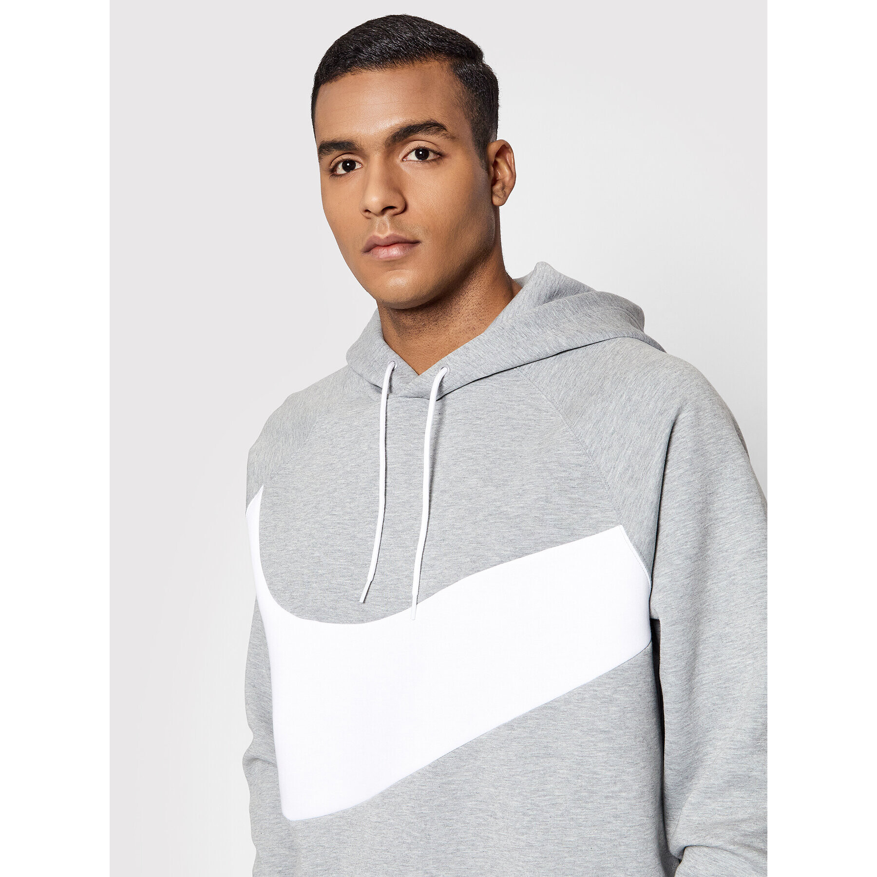 Nike Bluză Sportswear Swoosh DD8222 Gri Regular Fit - Pled.ro