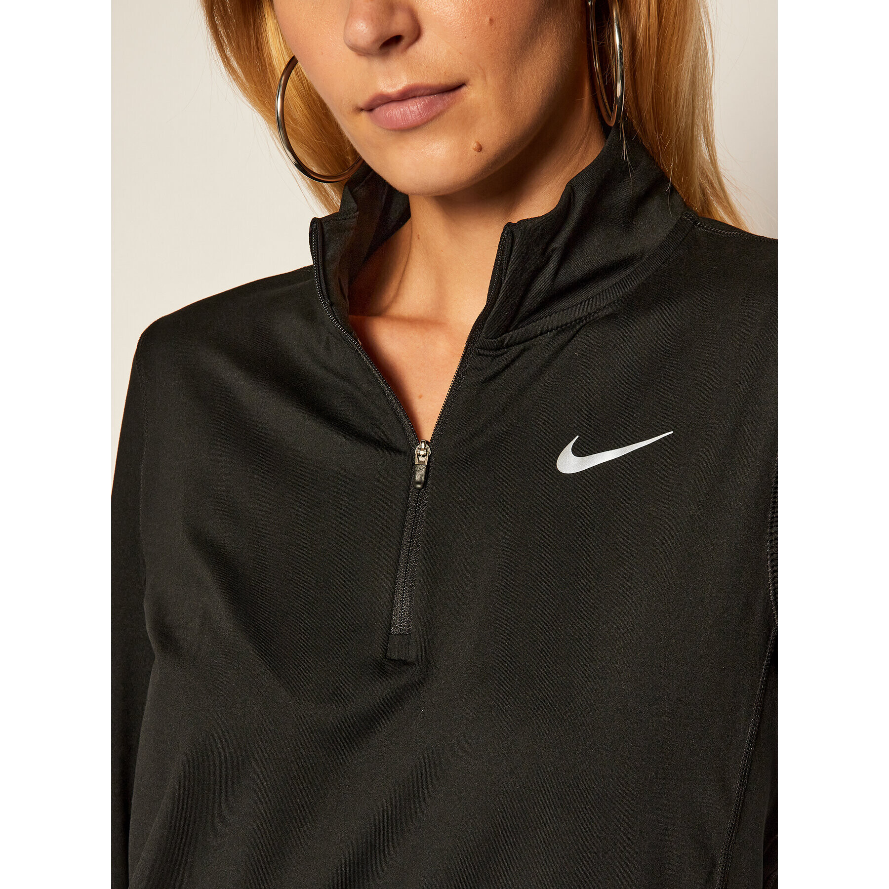 Nike Bluză tehnică Move to Zero CU3220 Negru Standard Fit - Pled.ro