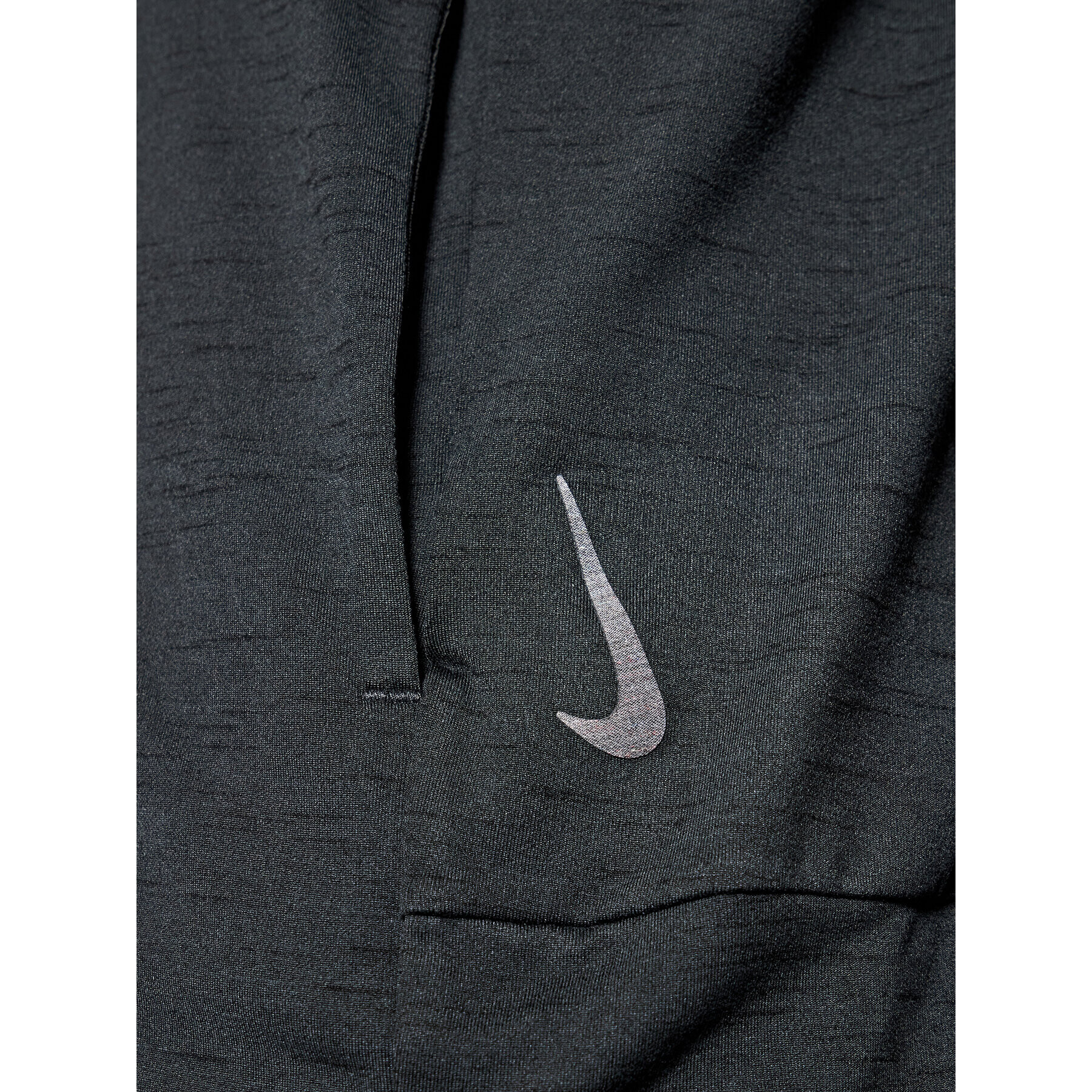 Nike Bluză tehnică Yoga Dri-FIT CZ2217 Negru Standard Fit - Pled.ro