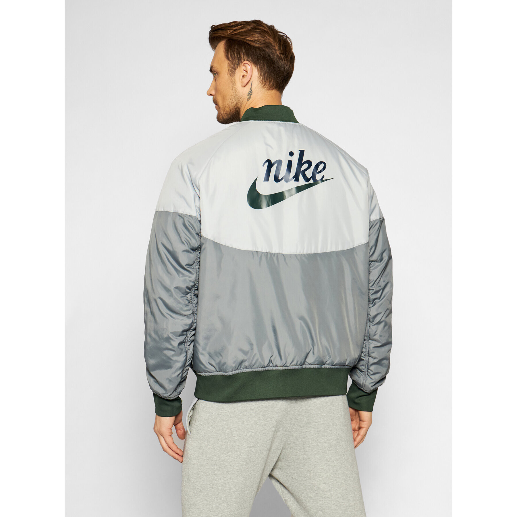 Nike Geacă bomber Sportswear CZ9998 Gri Loose Fit - Pled.ro