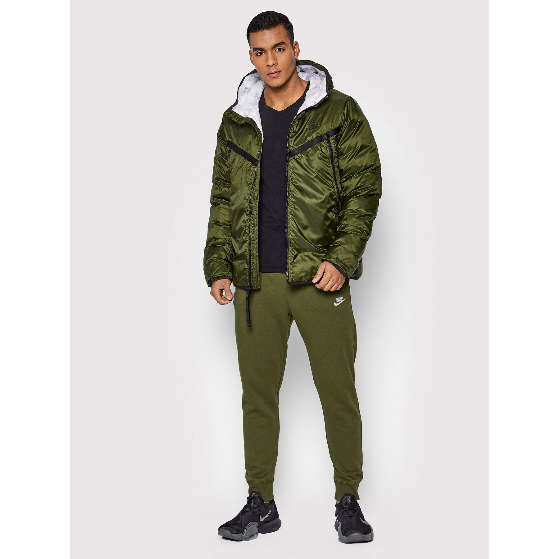 Nike Geacă din puf Sportswear Therma-Fit DD6944 Verde Regular Fit - Pled.ro