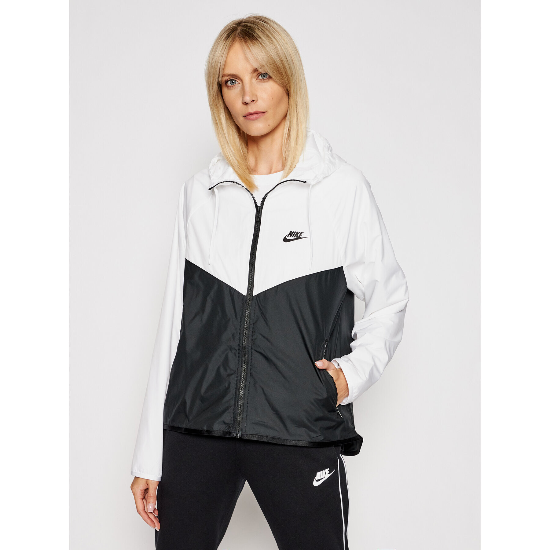 Nike Geacă Sportswear Windrunner BV3939 Colorat Loose Fit - Pled.ro