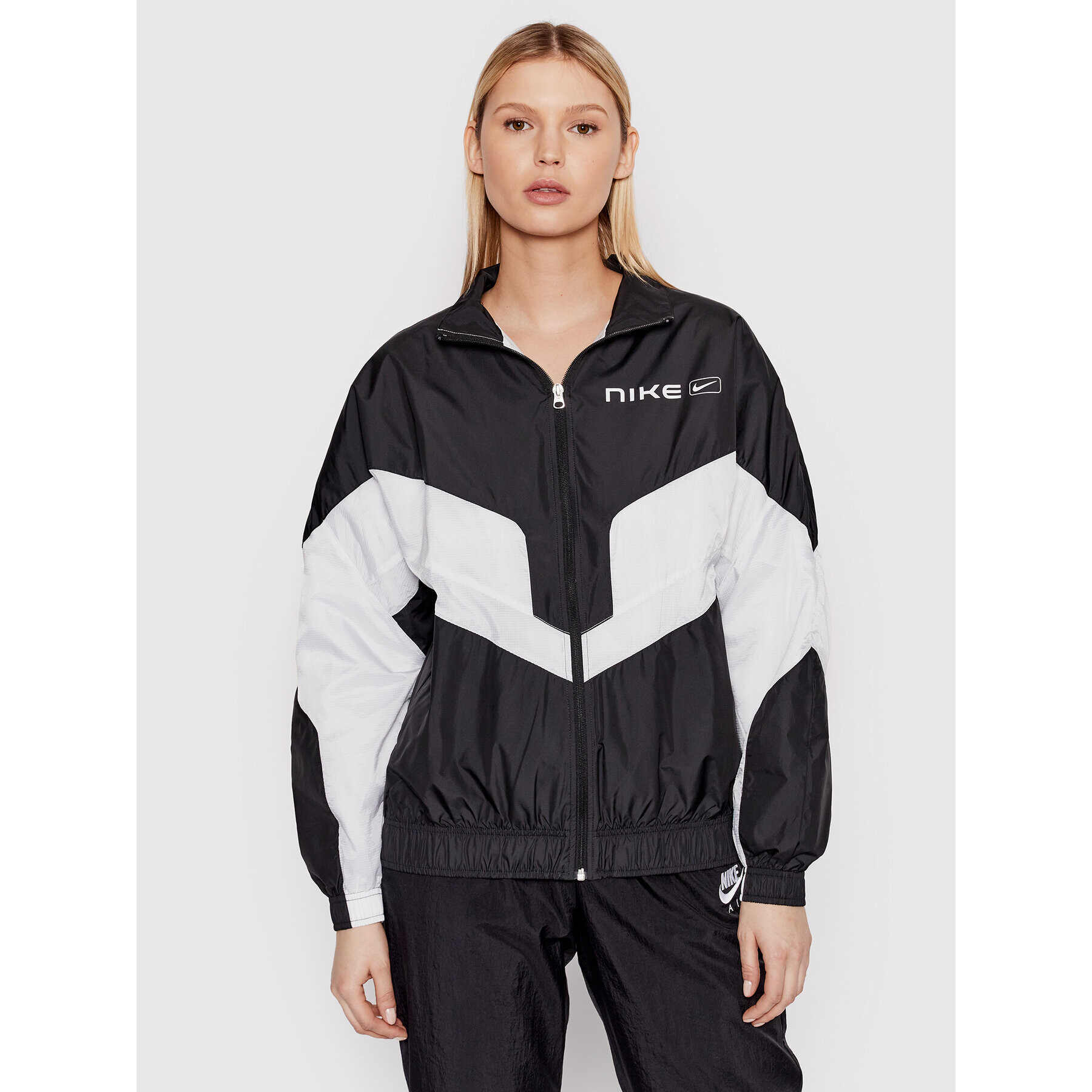 Nike Geacă Windrunner Street CZ8848 Negru Oversize - Pled.ro