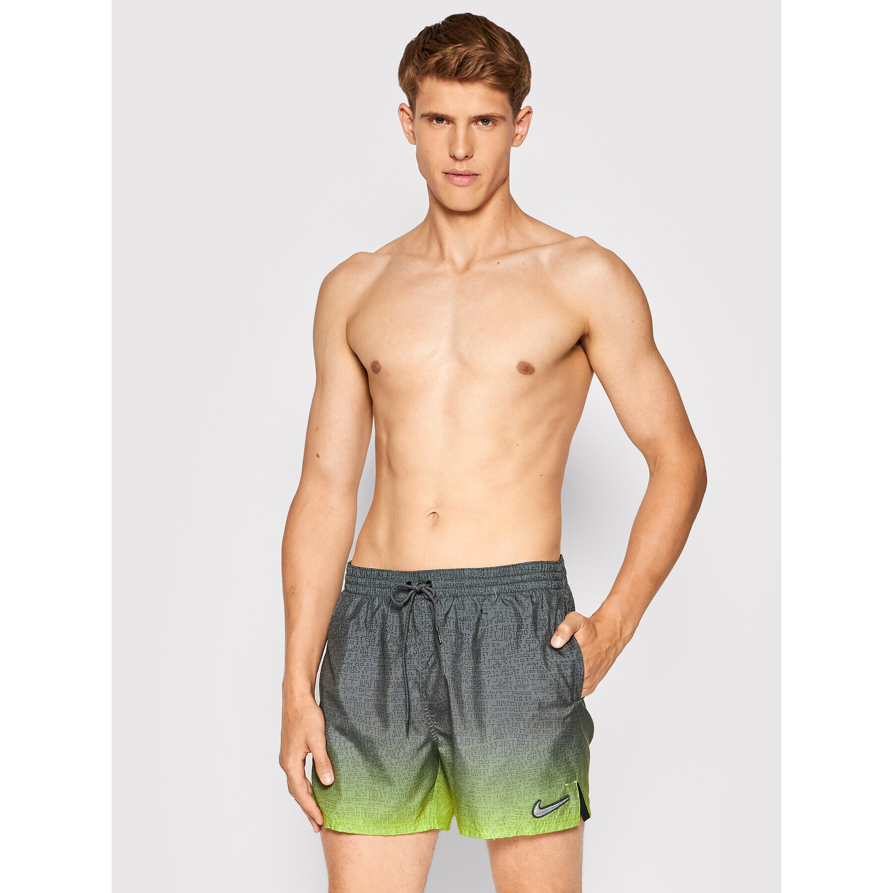 Nike Pantaloni scurți pentru înot Volley 5 NESSC479 Verde Regular Fit - Pled.ro