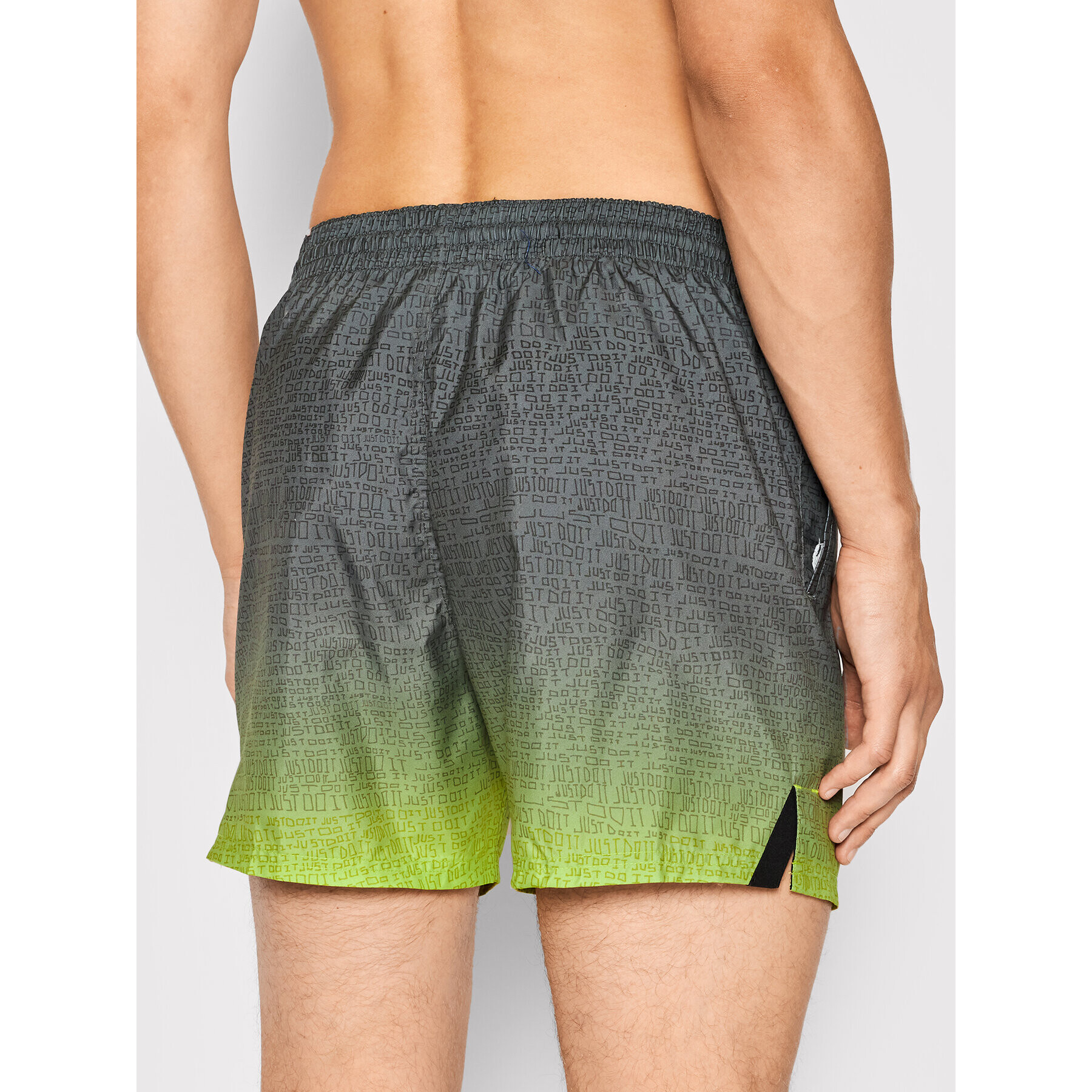 Nike Pantaloni scurți pentru înot Volley 5 NESSC479 Verde Regular Fit - Pled.ro