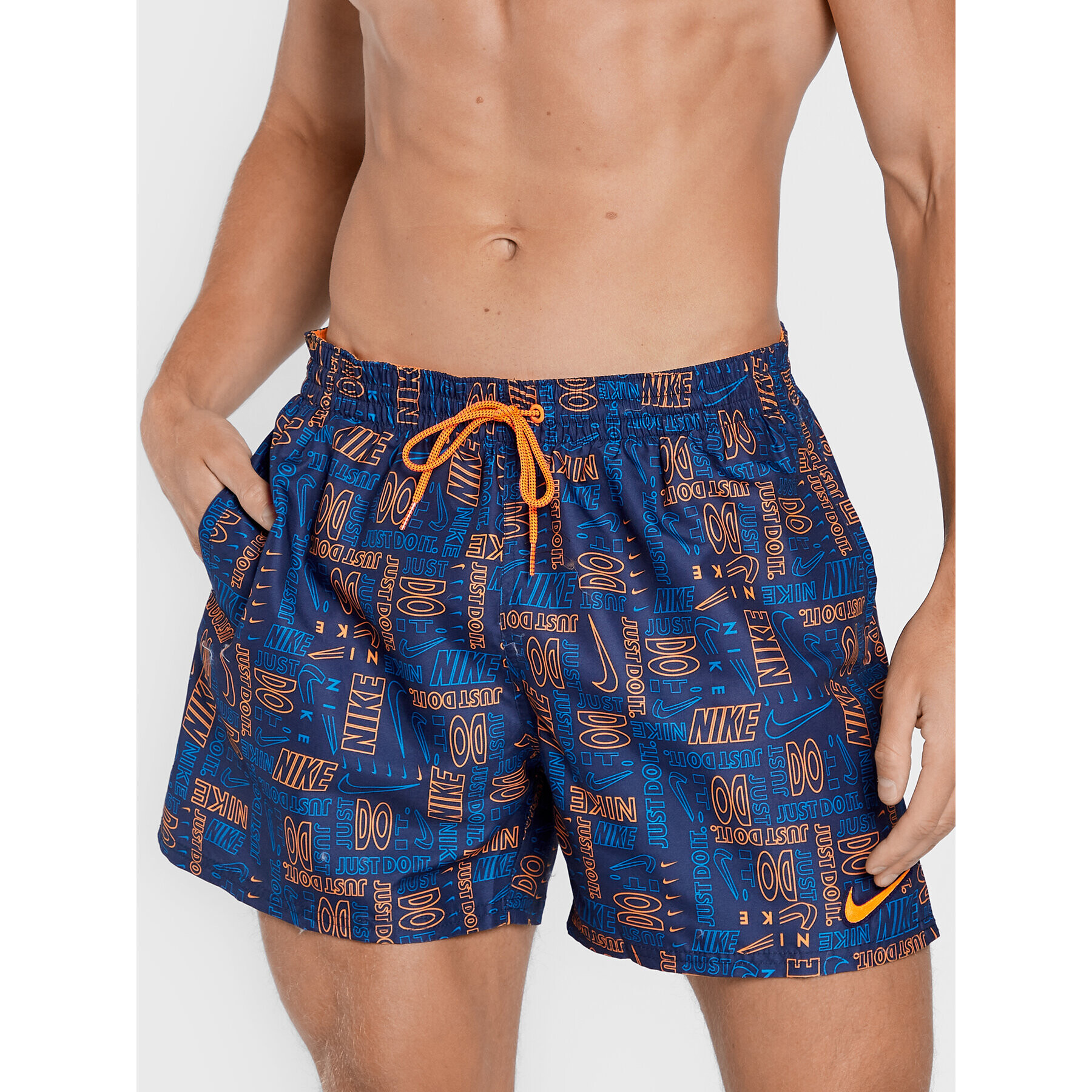 Nike Pantaloni scurți pentru înot Logo Mashup 5 Volley NESSC482 Bleumarin Regular Fit - Pled.ro