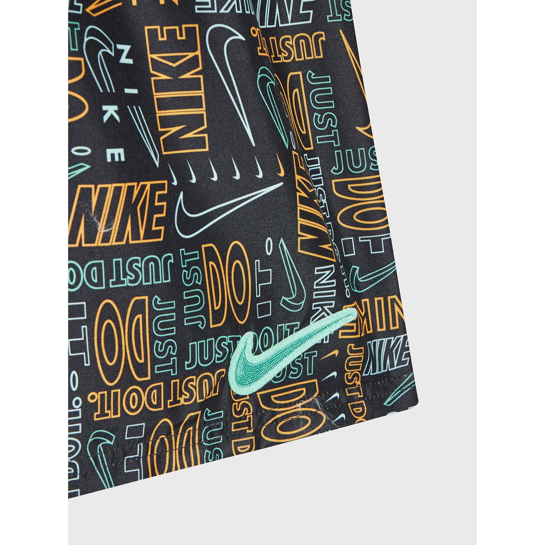 Nike Pantaloni scurți pentru înot Logo Mashup NESSC791 Negru Regular Fit - Pled.ro