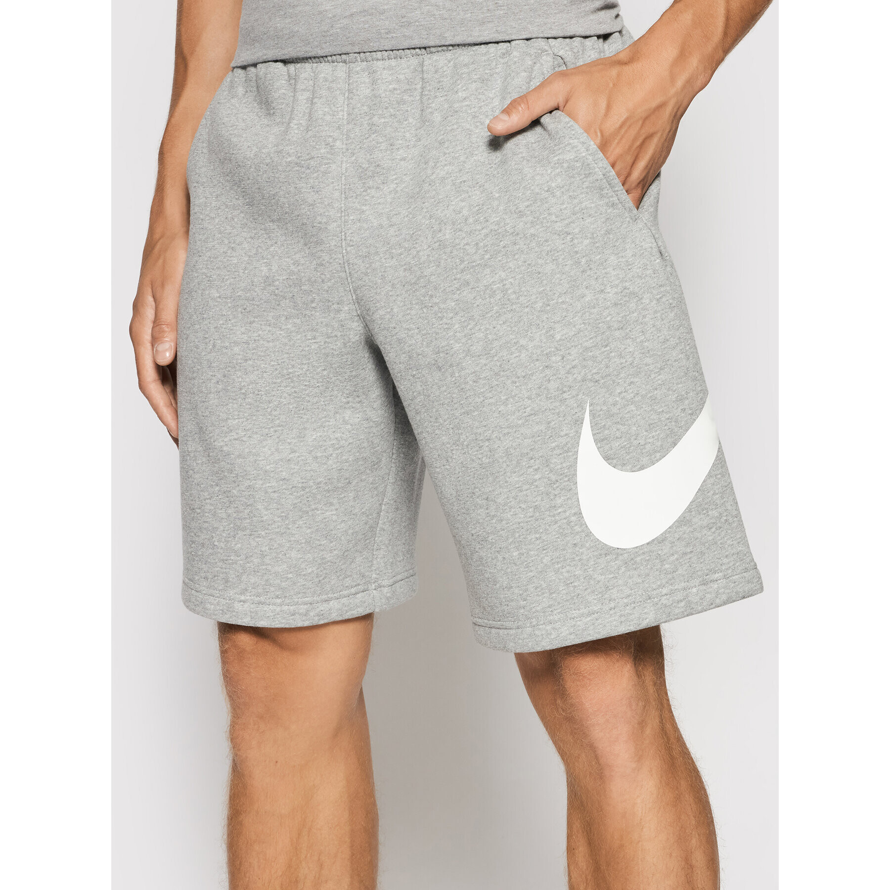 Nike Pantaloni scurți sport Club Short Bb BV2721 Gri Standard Fit - Pled.ro