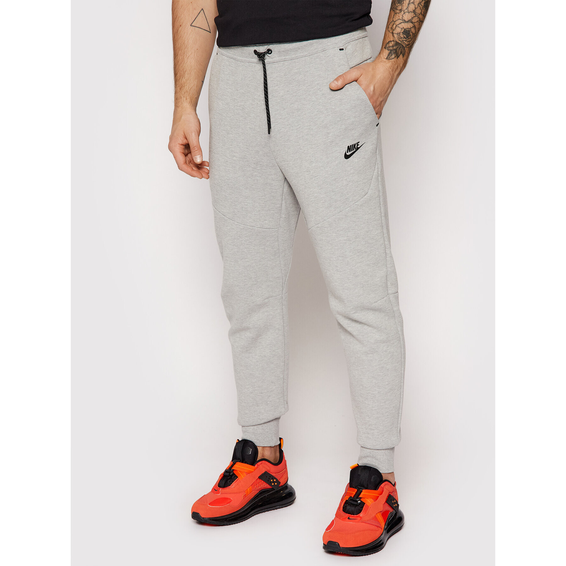 Nike Pantaloni trening Nsw Tech Fleece CU4495 Gri Slim Fit - Pled.ro