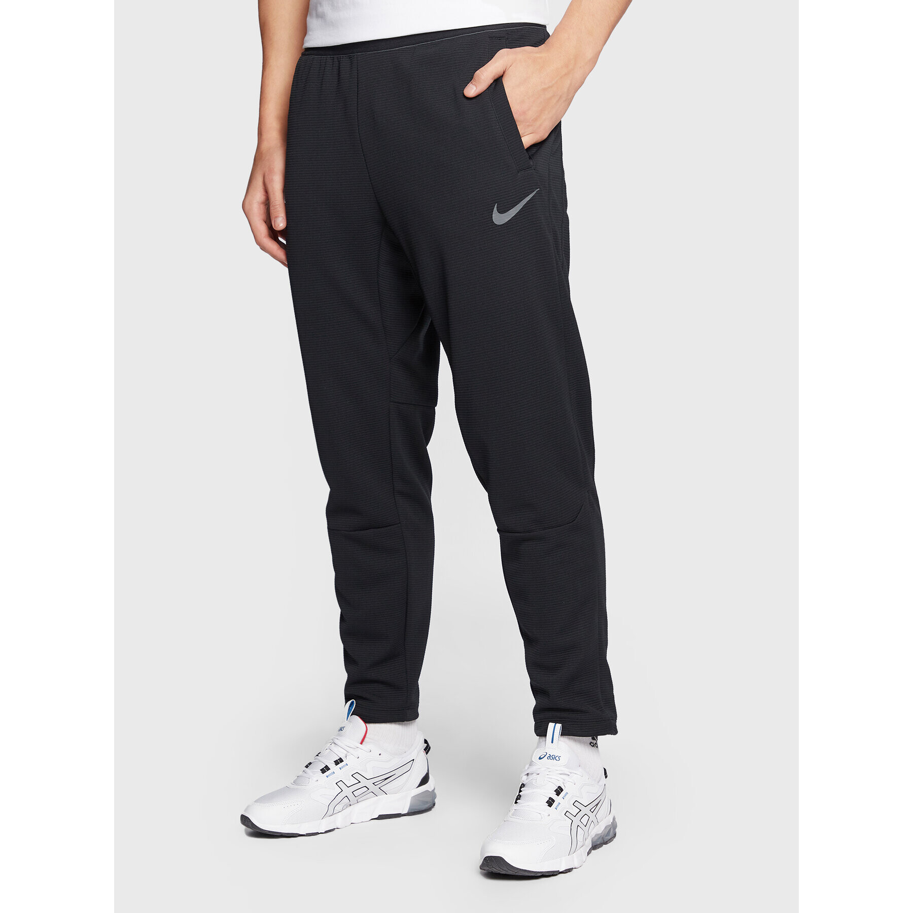 Nike Pantaloni trening Pro DM5886 Negru Regular Fit - Pled.ro