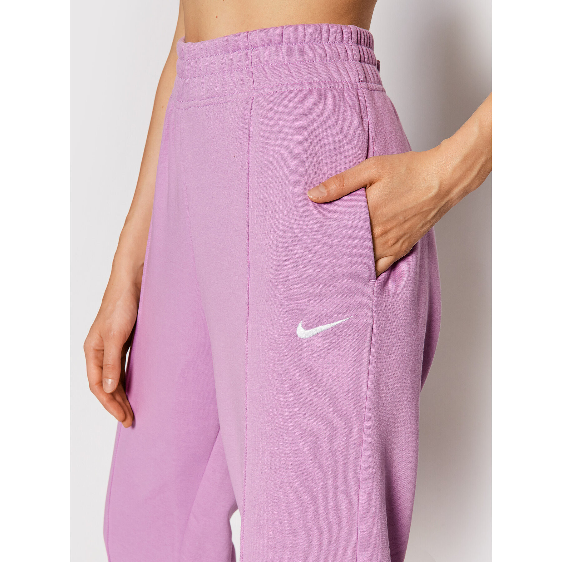 Nike Pantaloni trening Sportswear Essential BV4089 Violet Loose Fit - Pled.ro