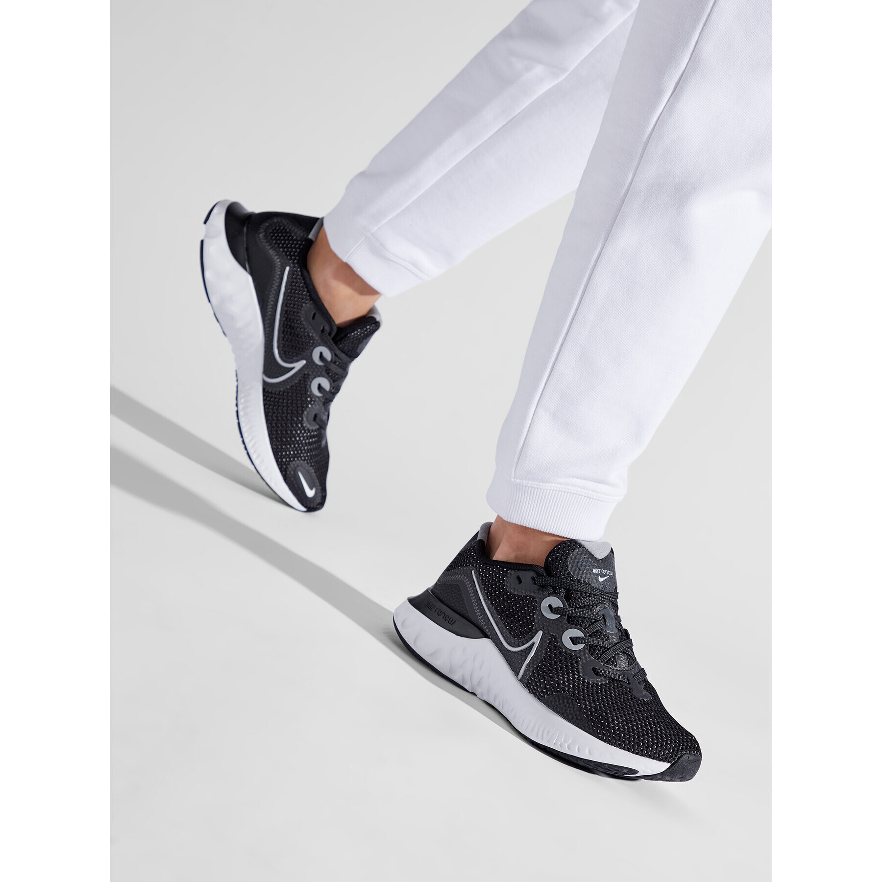 Nike Pantofi Renew Run CK6360 008 Negru - Pled.ro