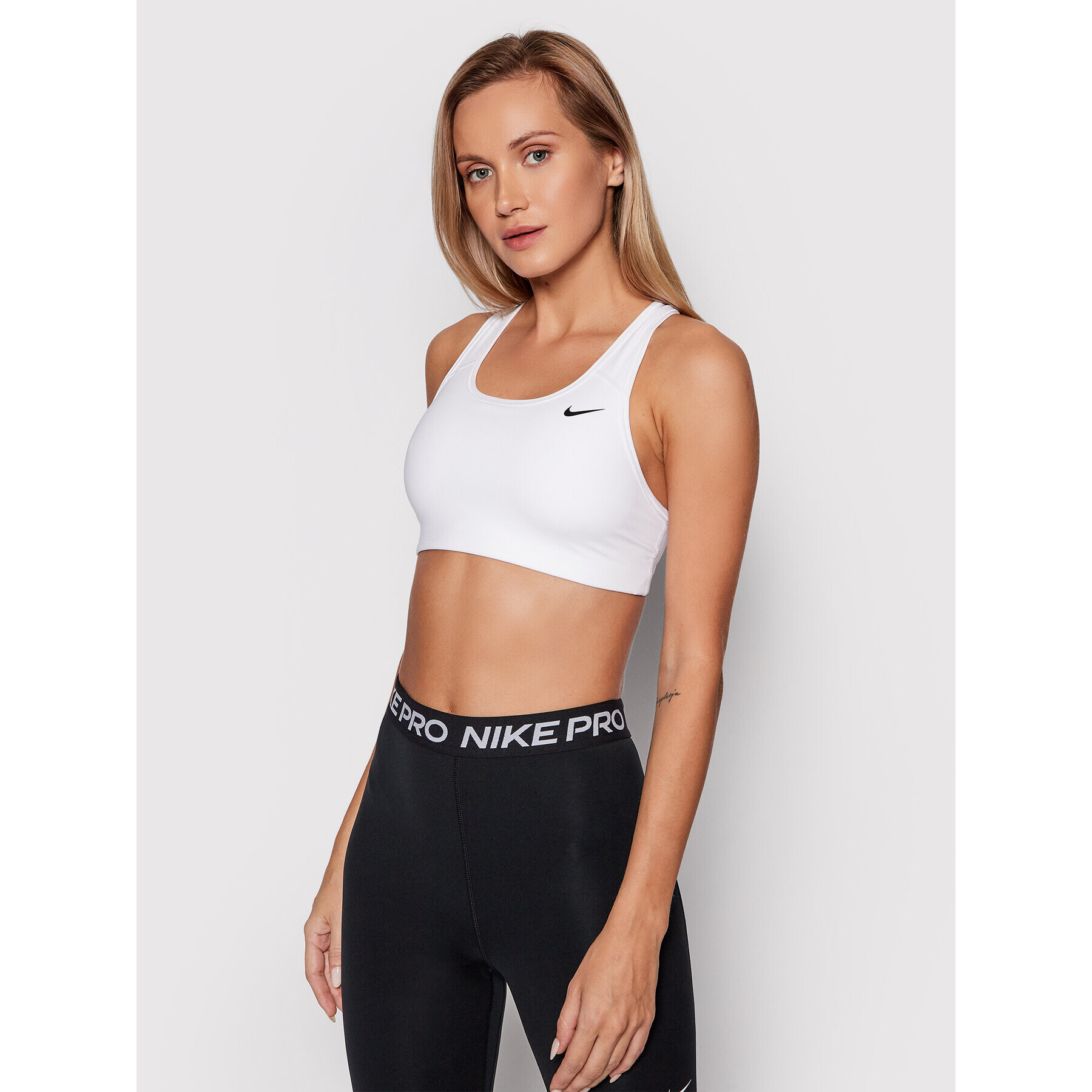 Nike Sutien sport Swoosh BV3630 Alb - Pled.ro