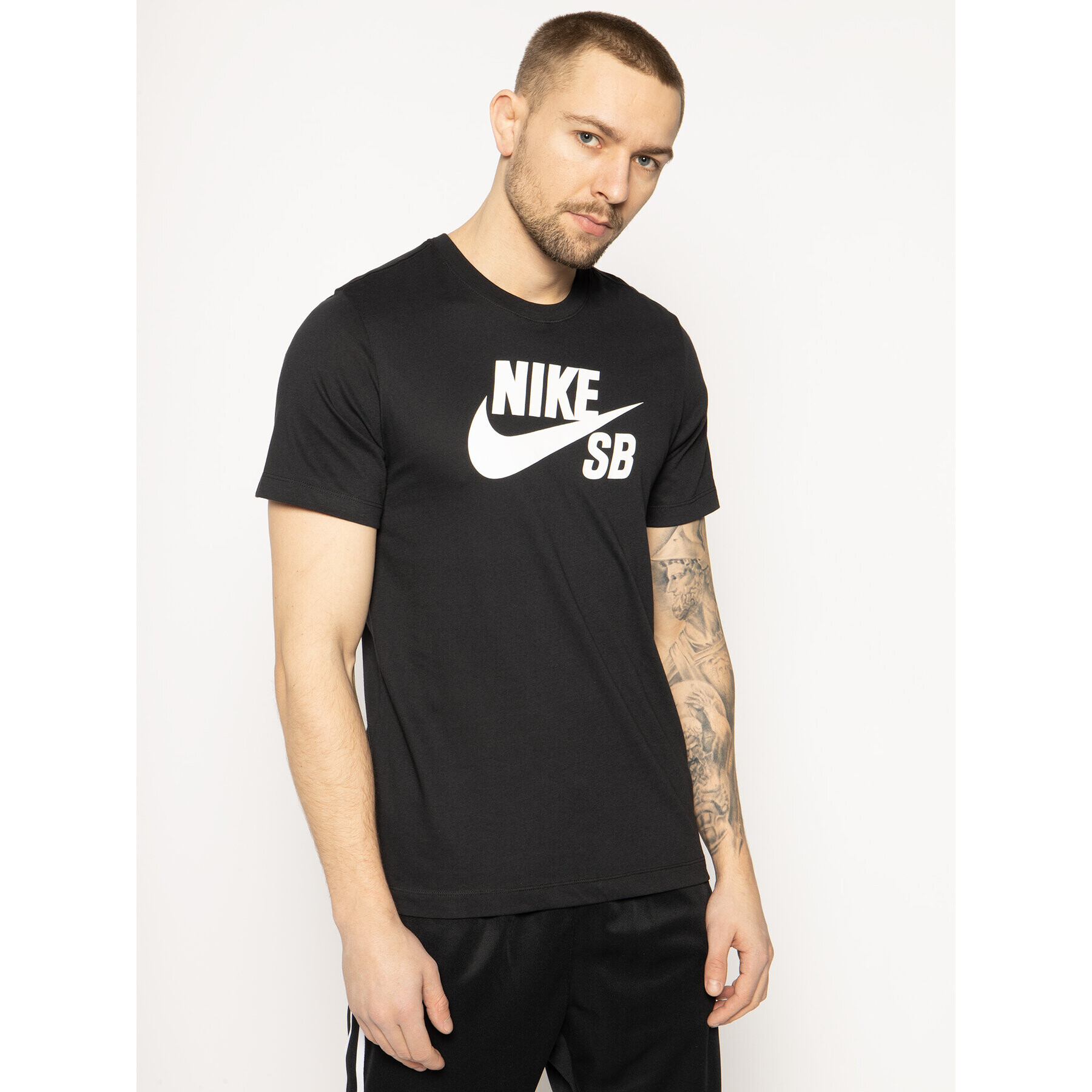 Nike Tricou SB AR4209 Negru Standard Fit - Pled.ro