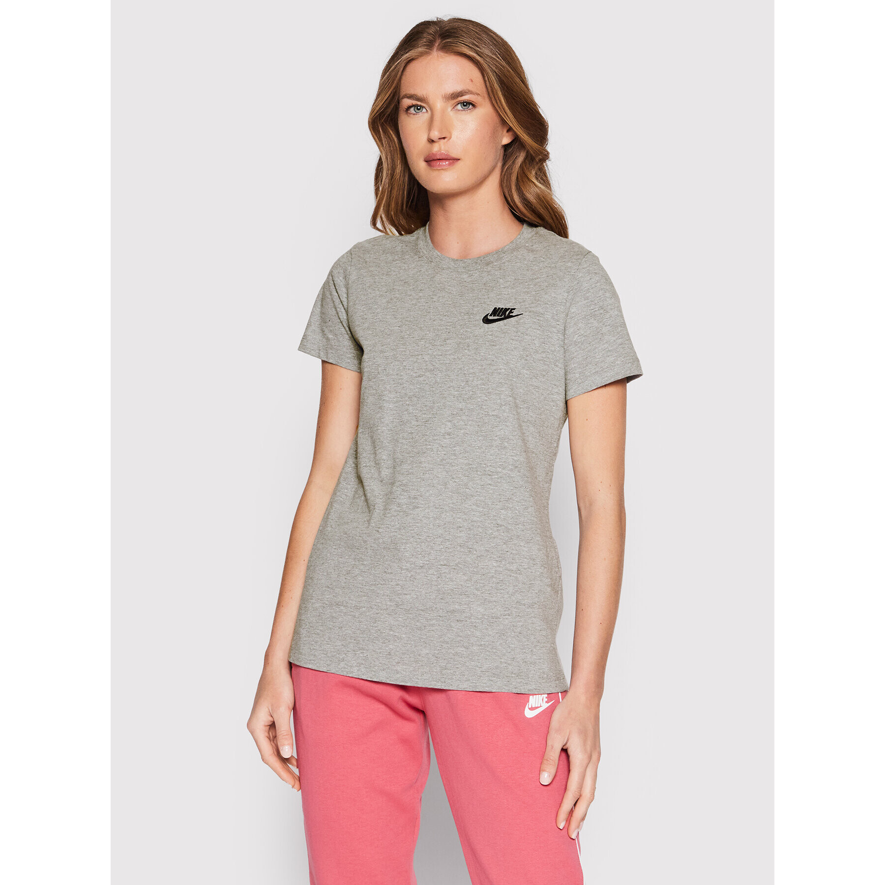 Nike Tricou Sportswear Club DN2393 Gri Relaxed Fit - Pled.ro