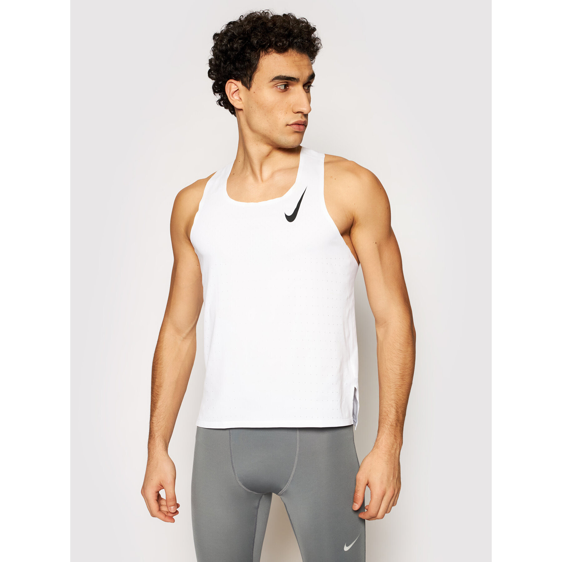 Nike Tricou tehnic Aeroswift Singlet CJ7835 Alb Slim Fit - Pled.ro