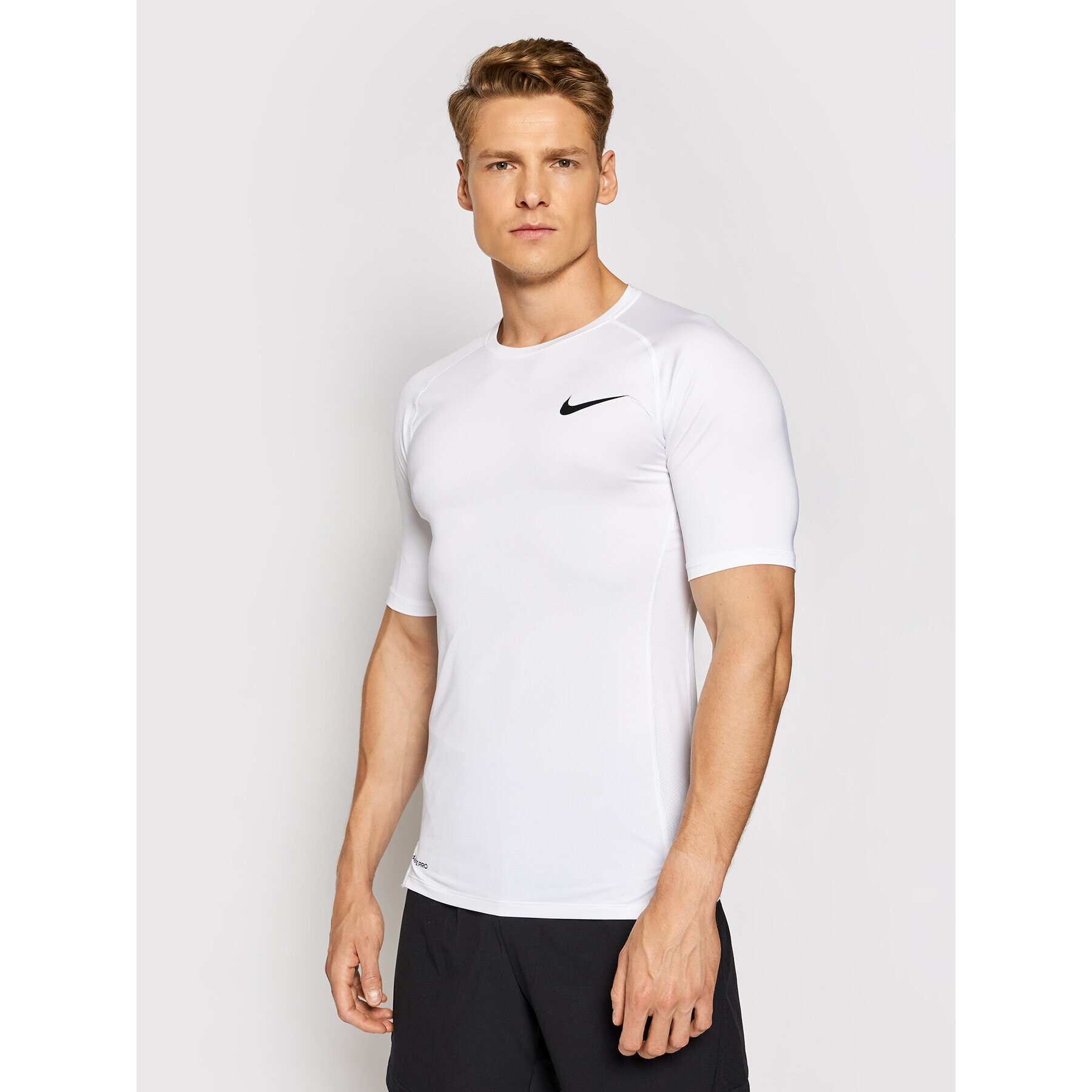 Nike Tricou tehnic Pro BV5631 Alb Tight Fit - Pled.ro