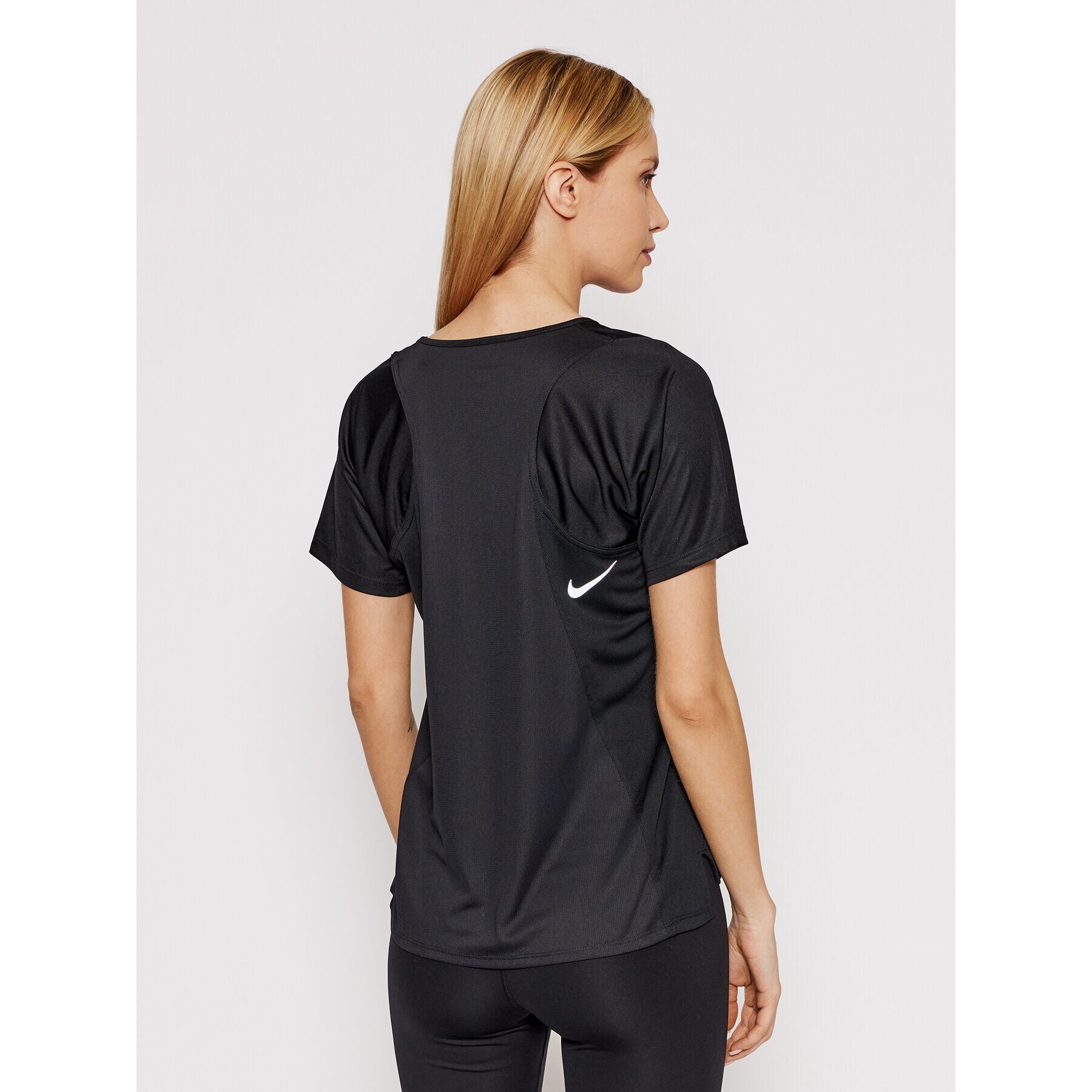 Nike Tricou tehnic Race DD5927 Negru Slim Fit - Pled.ro