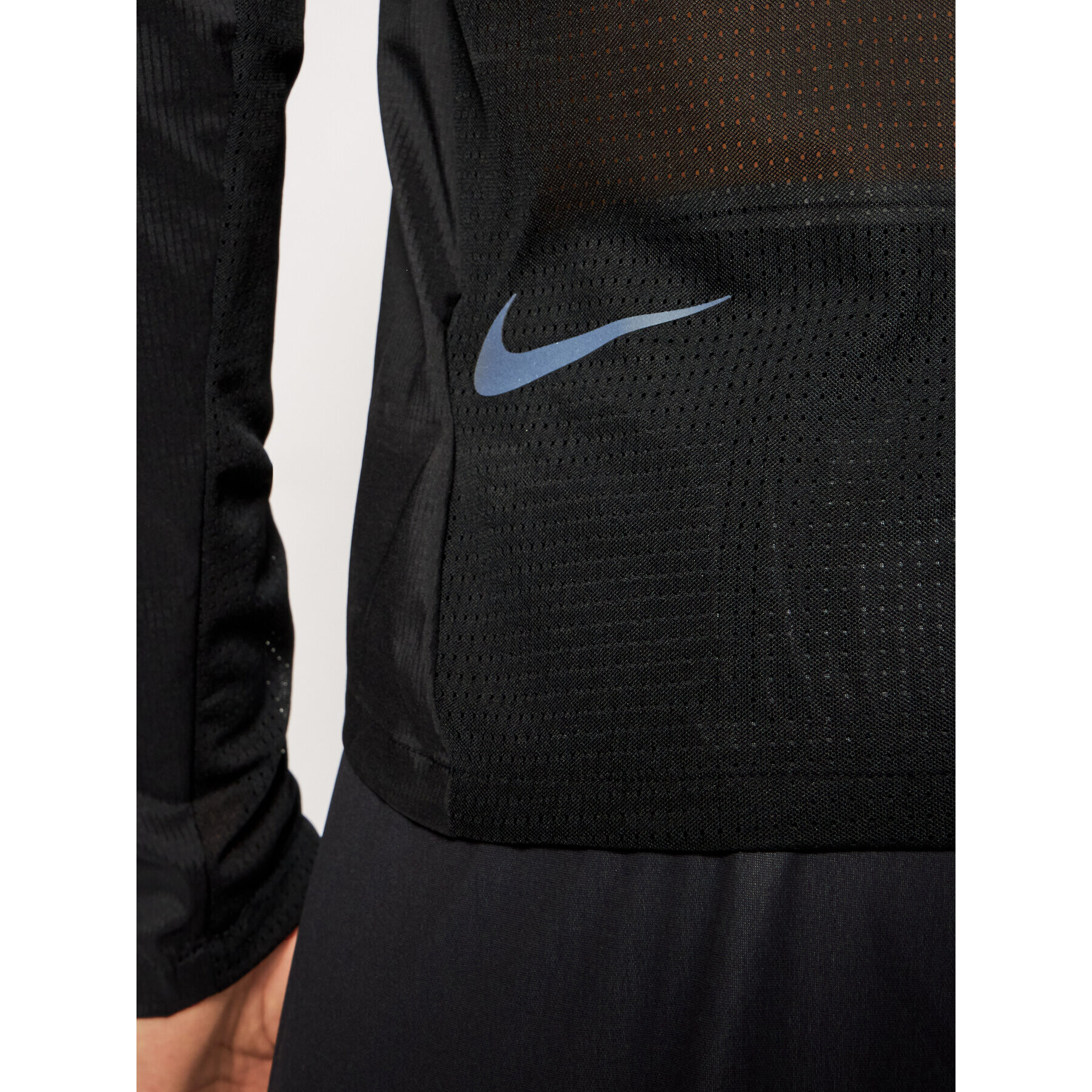 Nike Tricou tehnic Tech Pack CJ5780 Negru Standard Fit - Pled.ro