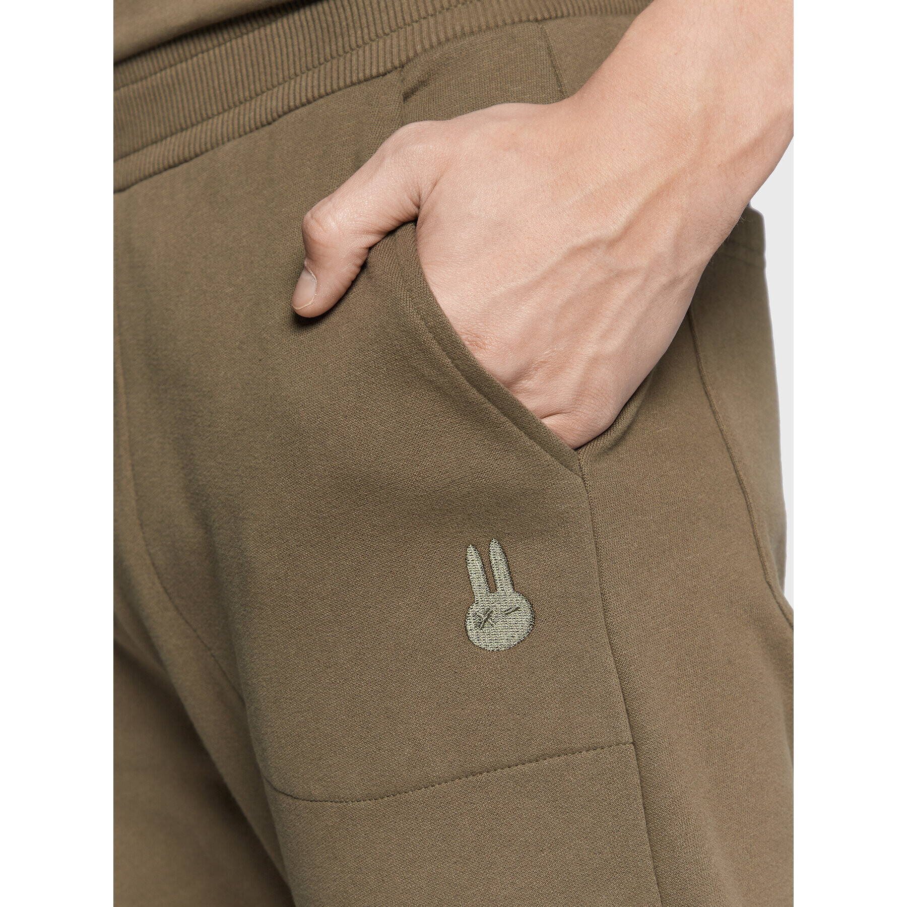 OCAY Pantaloni trening 22-314085 Verde Regular Fit - Pled.ro