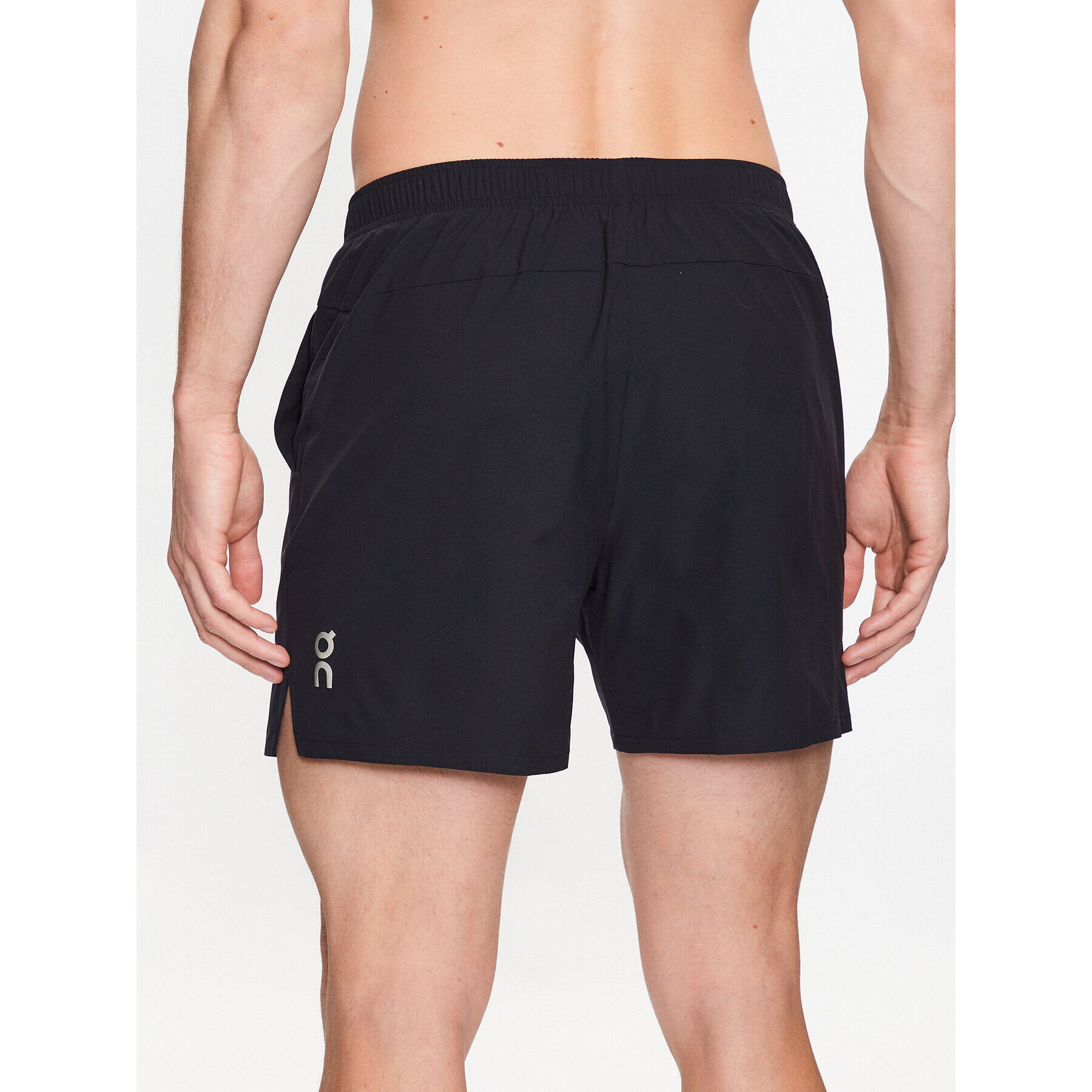 On Pantali scurți sport Essential Shorts M 1MD10120553 Negru Regular Fit - Pled.ro