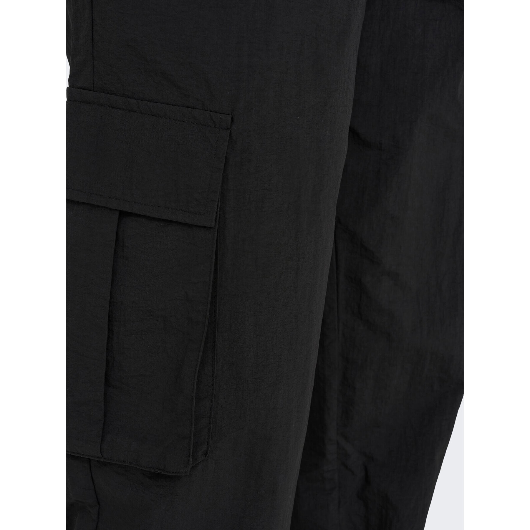 ONLY Pantaloni din material 15288248 Negru Cargo Fit - Pled.ro