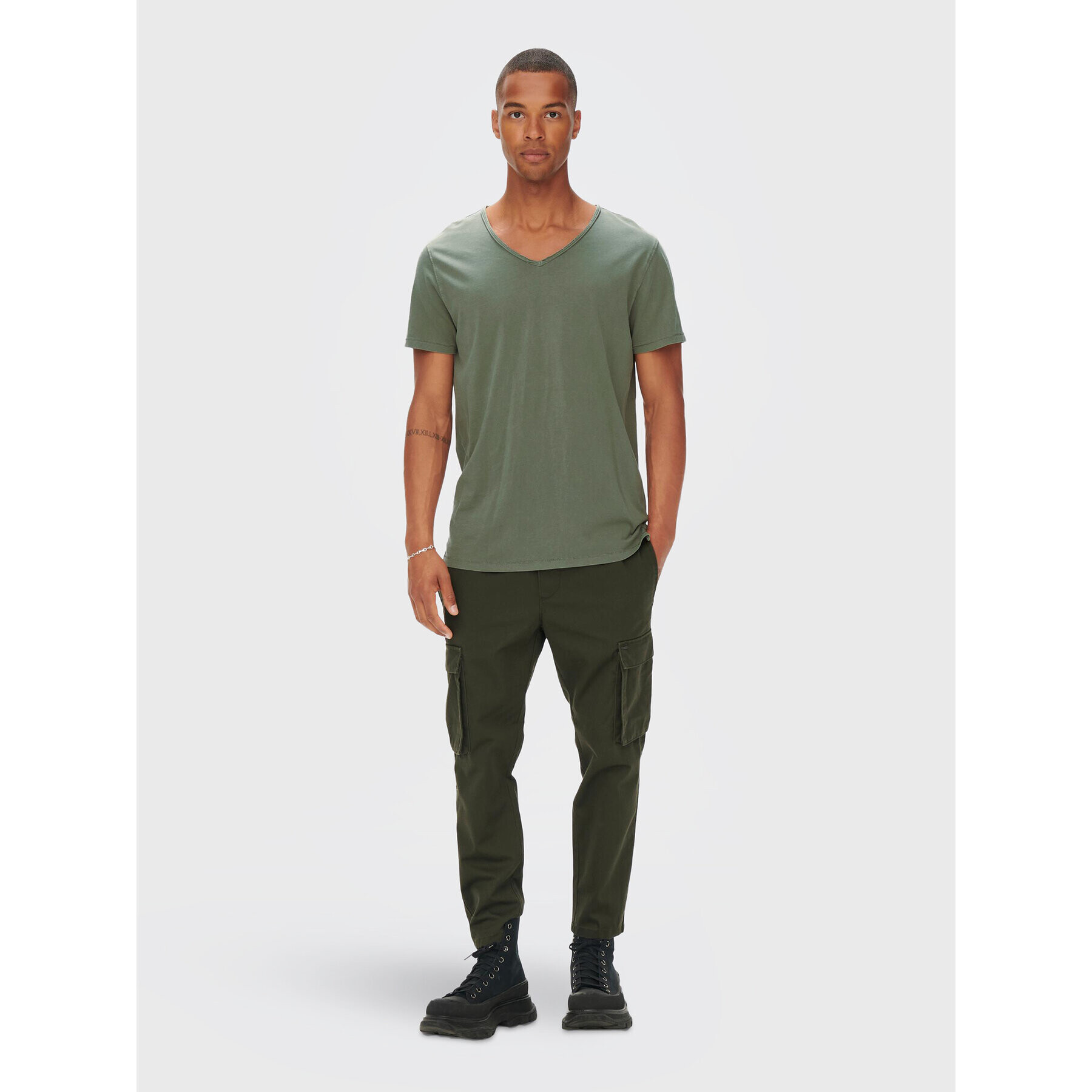 Only & Sons Tricou Laos Longline 22023186 Verde Regular Fit - Pled.ro