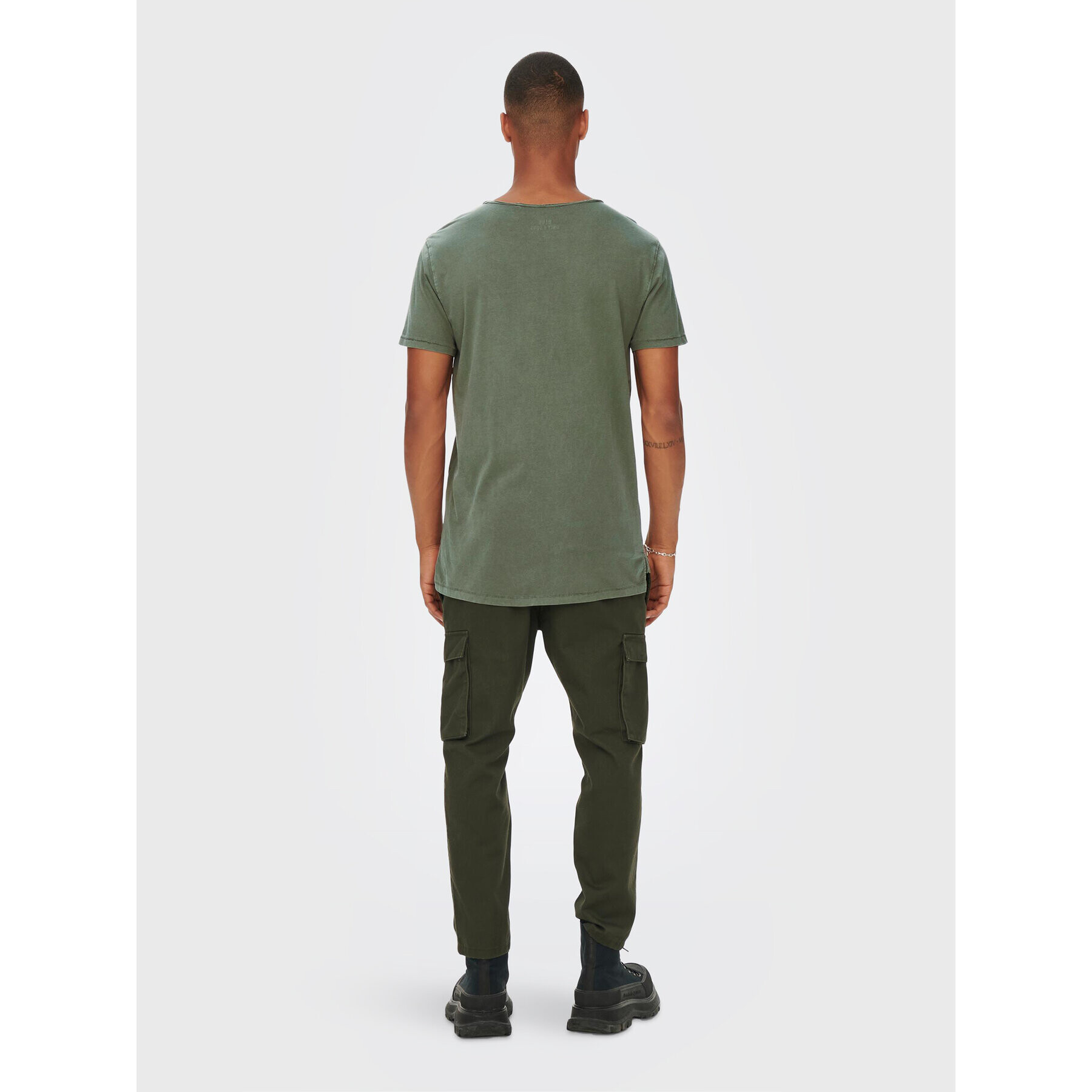 Only & Sons Tricou Laos Longline 22023186 Verde Regular Fit - Pled.ro