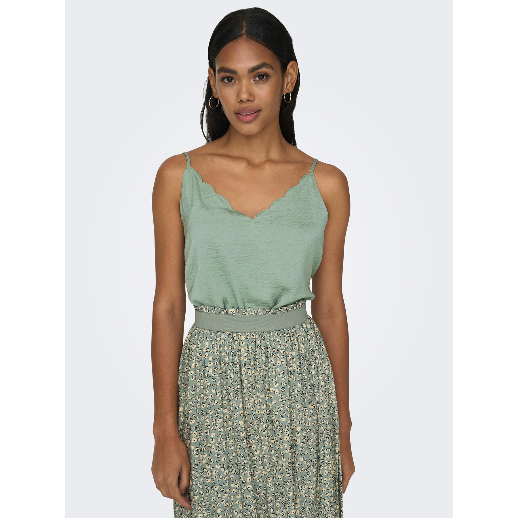 ONLY Top 15176550 Verde Regular Fit - Pled.ro