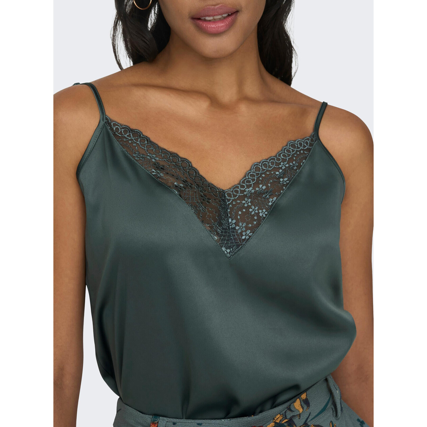 ONLY Top 15287104 Verde Regular Fit - Pled.ro