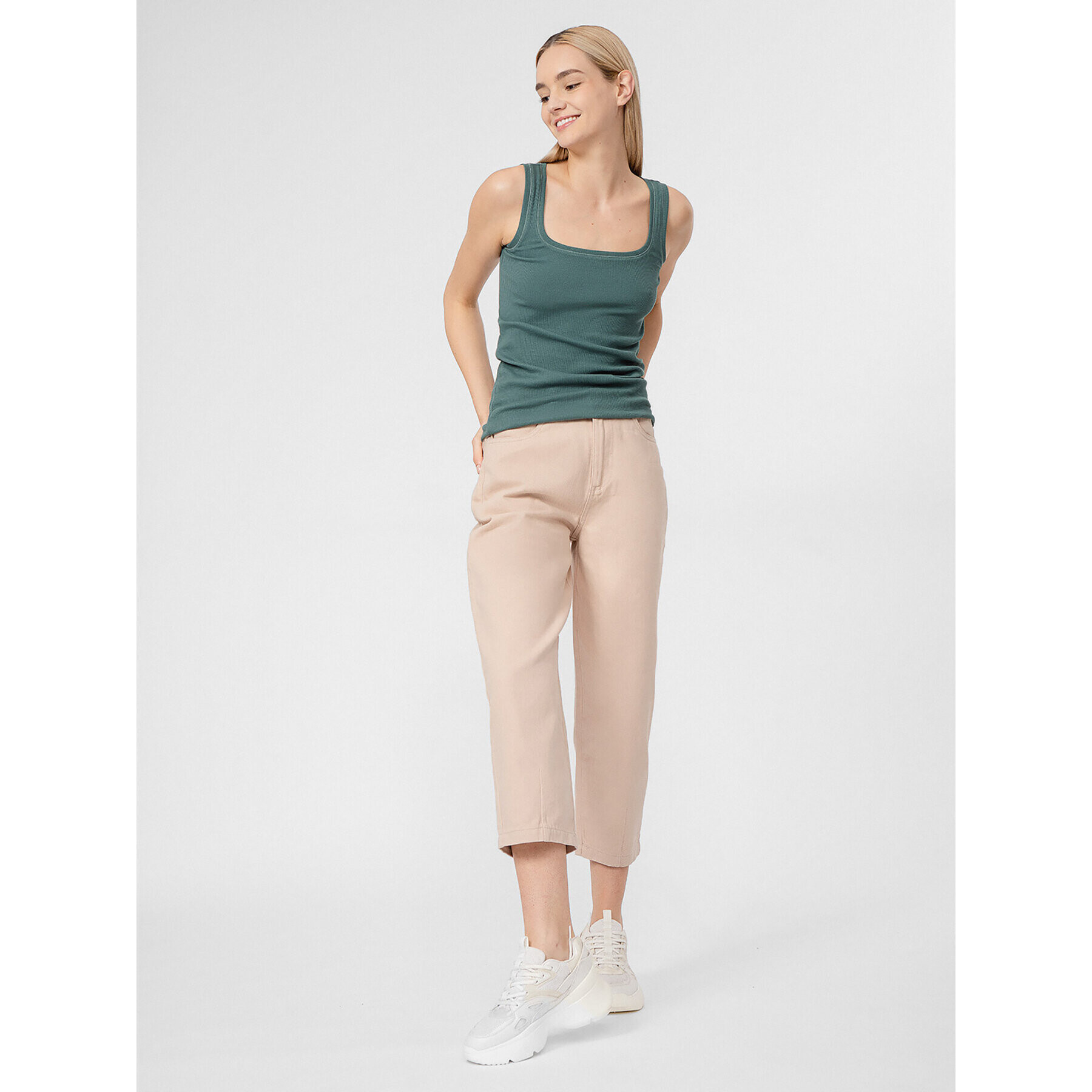 Outhorn Pantaloni trening OTHSS23TTROF181 Bej Regular Fit - Pled.ro