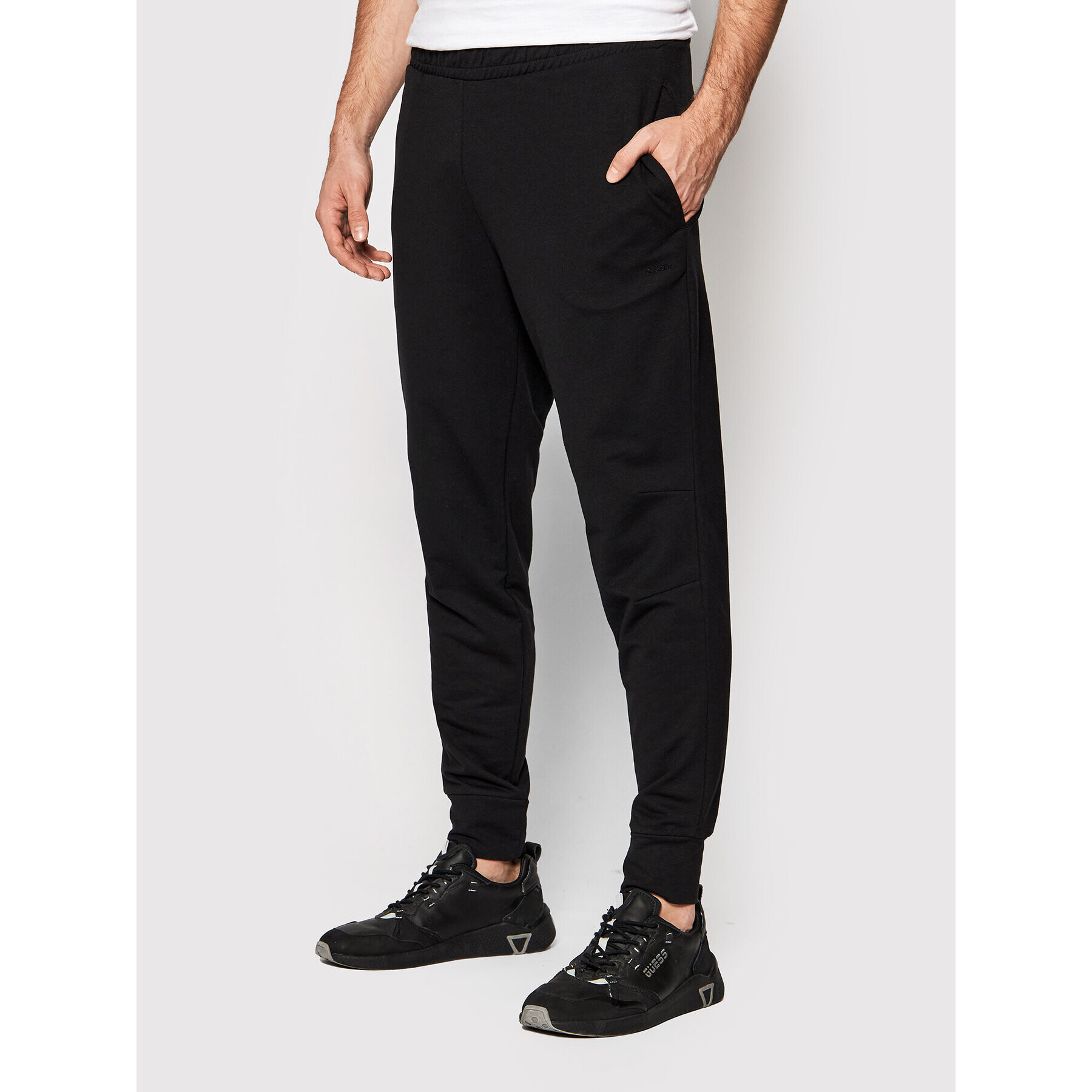 Outhorn Pantaloni trening SPMD600 Negru Regular Fit - Pled.ro