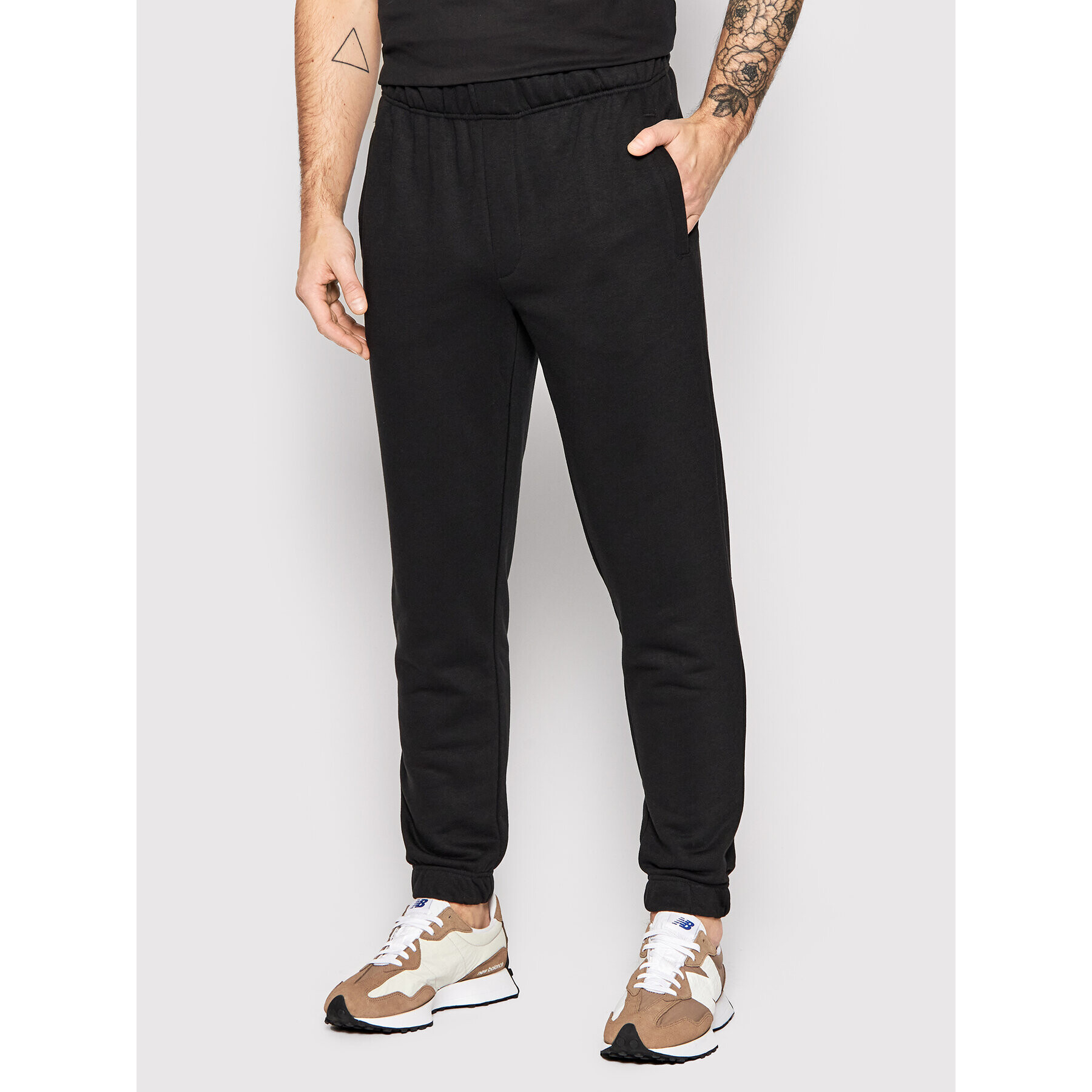 Outhorn Pantaloni trening SPMD604 Negru Regular Fit - Pled.ro