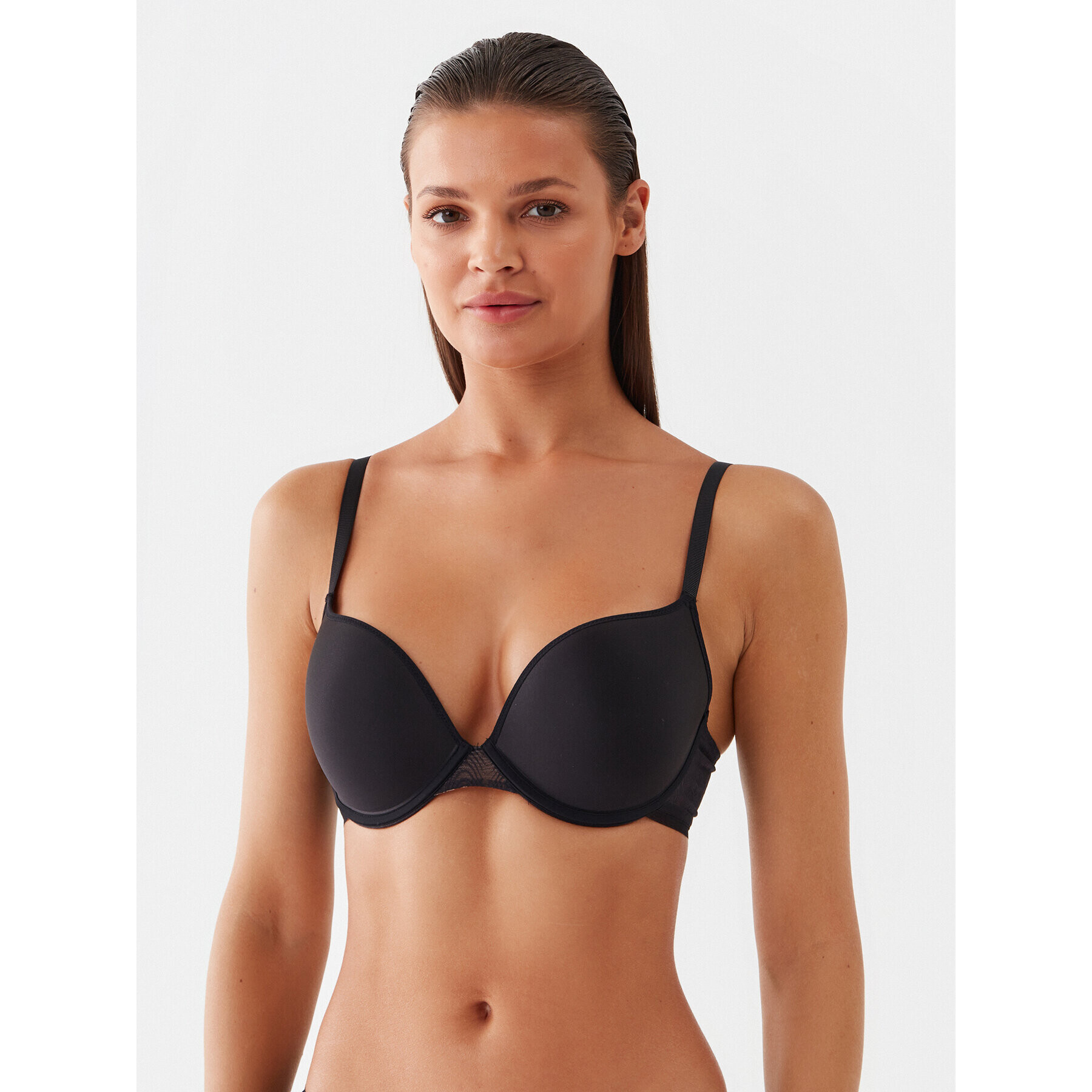 Passionata by Chantelle Sutien Push-up P46L20 Negru - Pled.ro