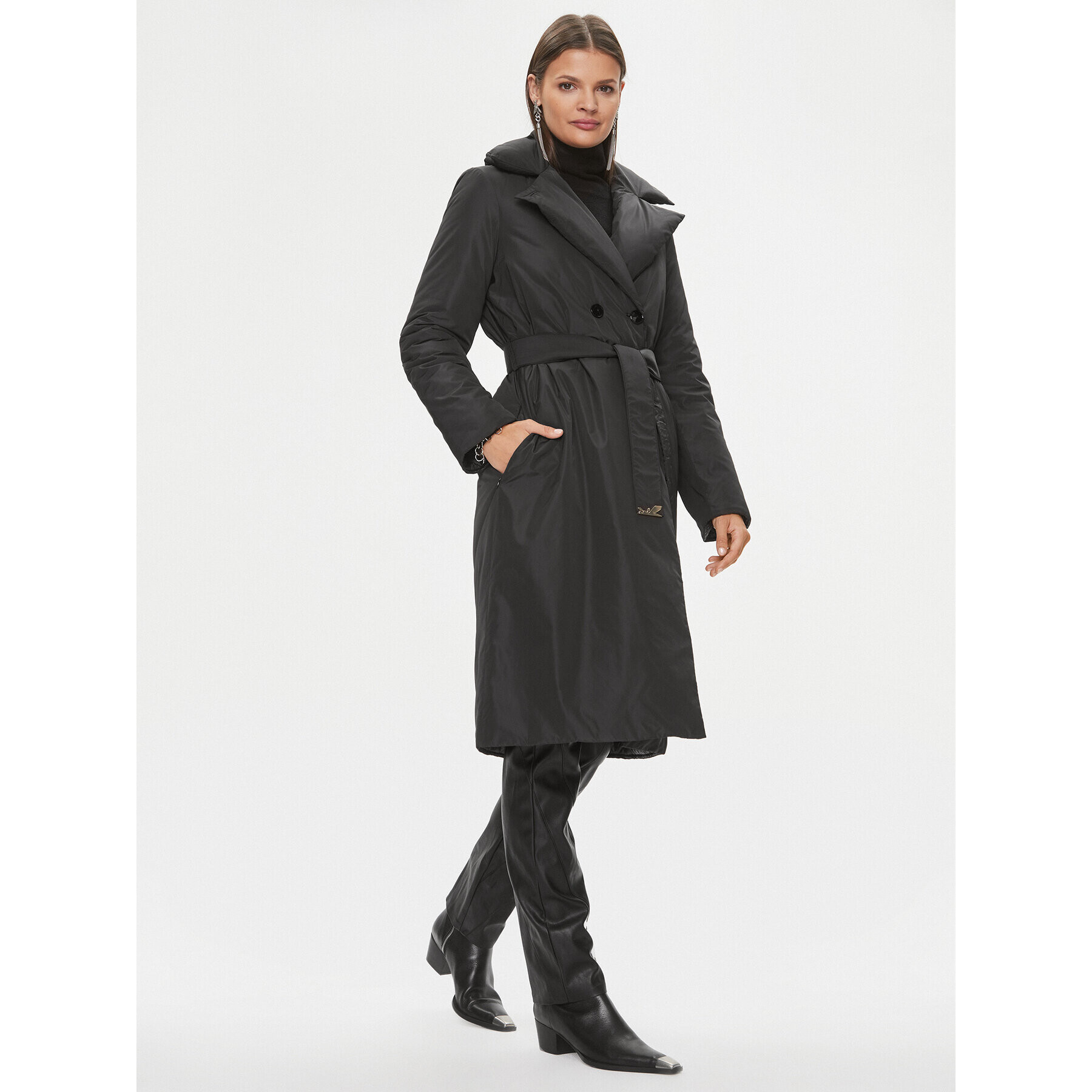 Patrizia Pepe Geacă de iarnă 2O0124/A358-K103 Negru Regular Fit - Pled.ro