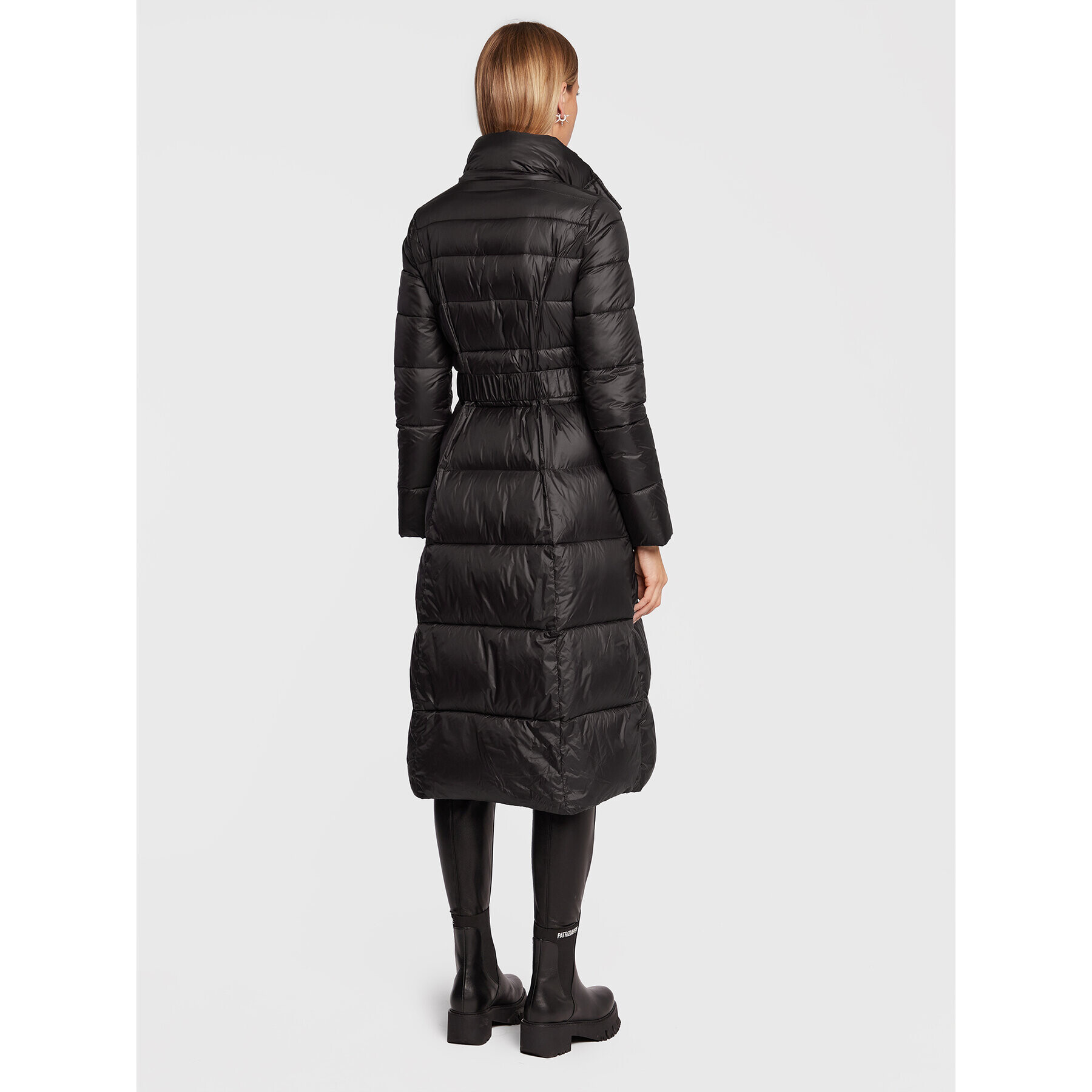 Patrizia Pepe Geacă din puf 2O0048/A9M1-K103 Negru Regular Fit - Pled.ro