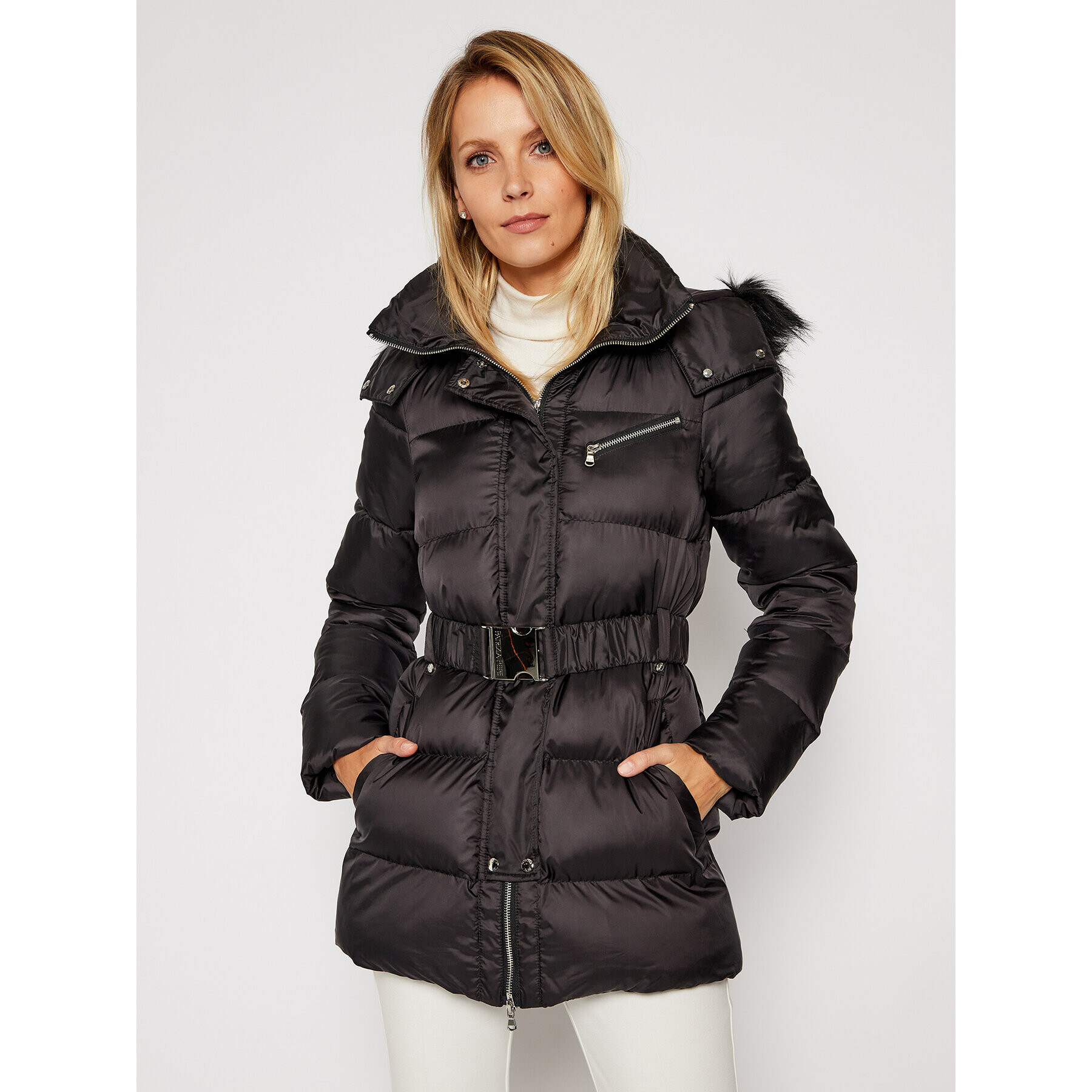 Patrizia Pepe Geacă din puf 2S1323/A8C9-K103 Negru Regular Fit - Pled.ro