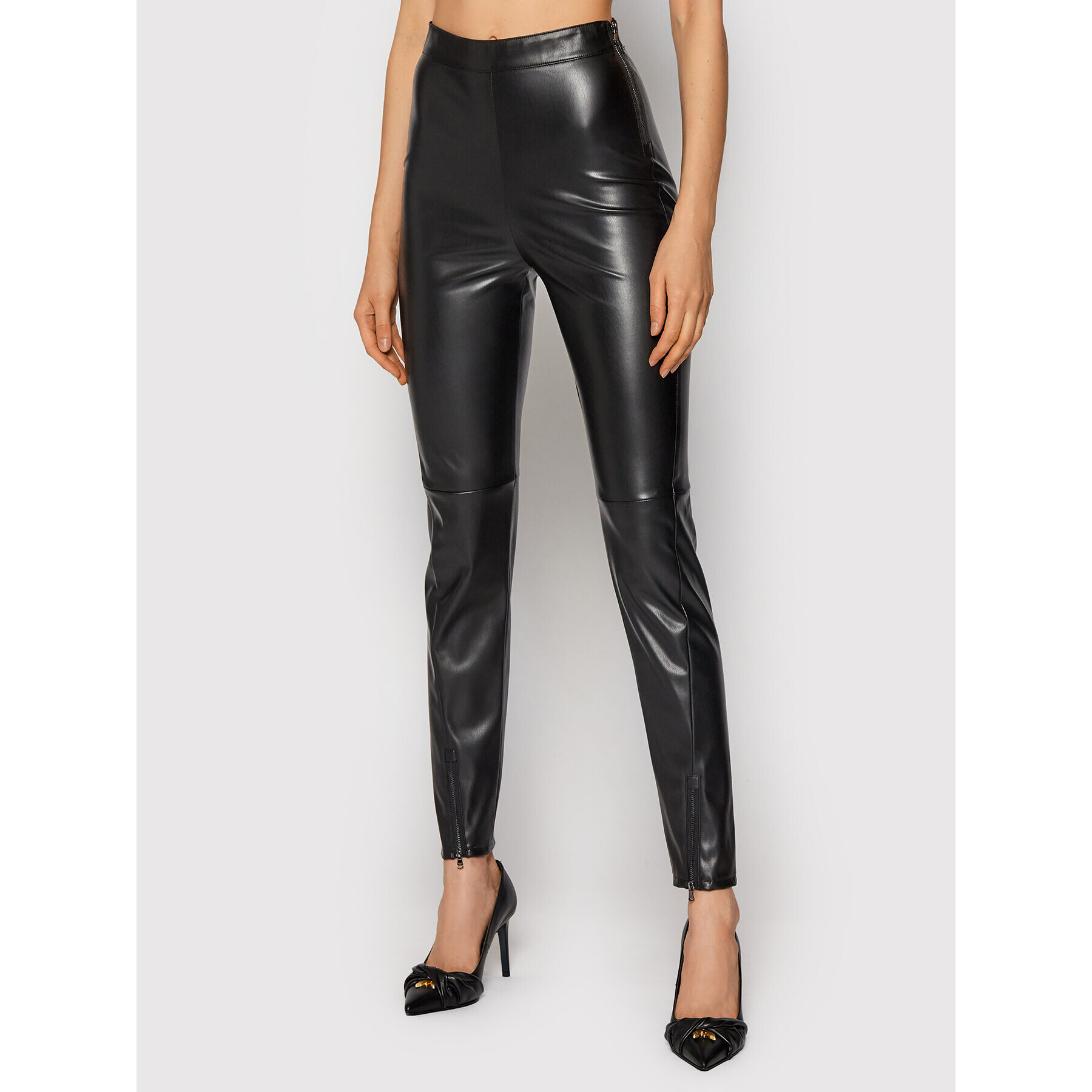 Patrizia Pepe Pantaloni din imitație de piele 2L0917/A1DZ-K103 Negru Slim Fit - Pled.ro