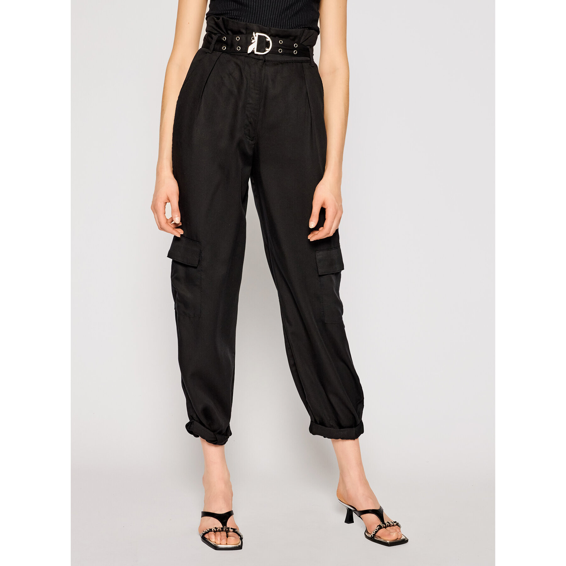 Patrizia Pepe Pantaloni din material 2P1312/A9B8-K103 Negru Regular Fit - Pled.ro