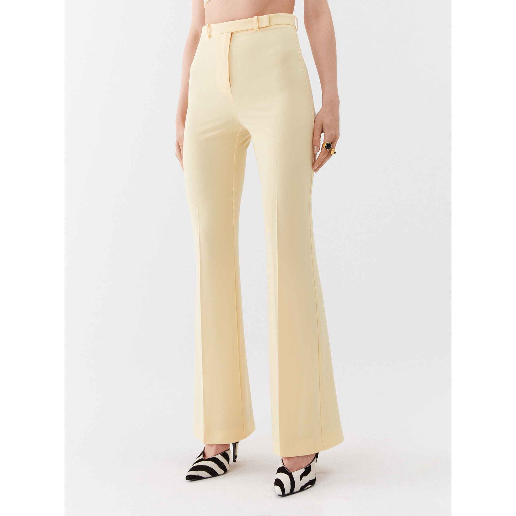 Patrizia Pepe Pantaloni din material 2P1486/A049-Y433 Galben Slim Fit - Pled.ro