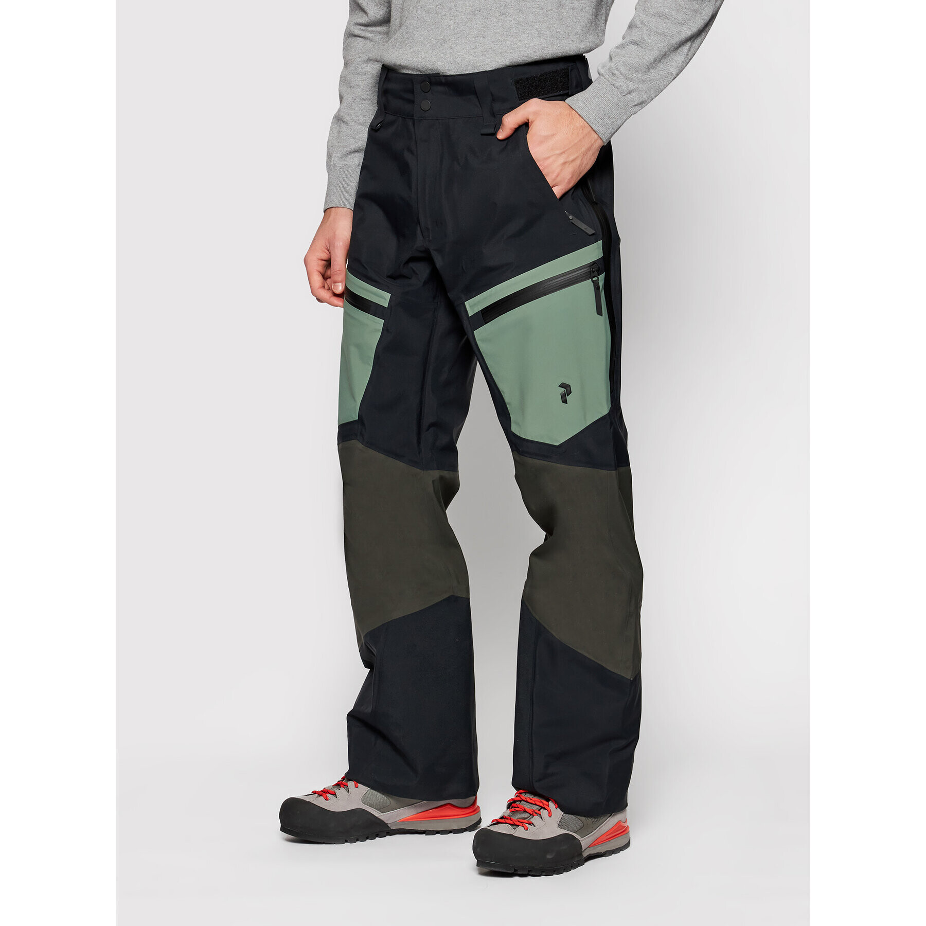 Peak Performance Pantaloni de schi Gravity Ski G57947038 Negru Regular Fit - Pled.ro