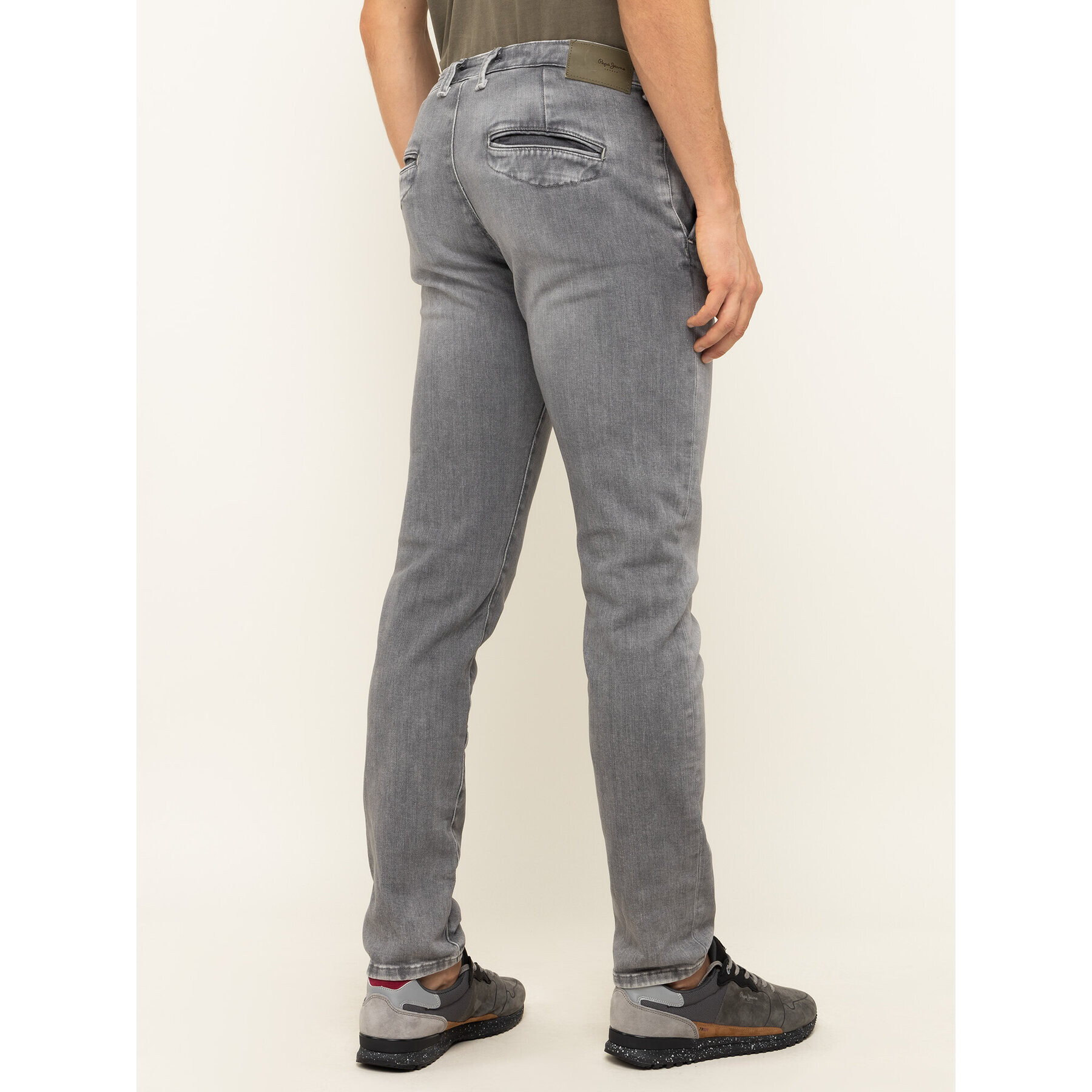 Pepe Jeans Blugi James PM202365 Gri Slim Fit - Pled.ro