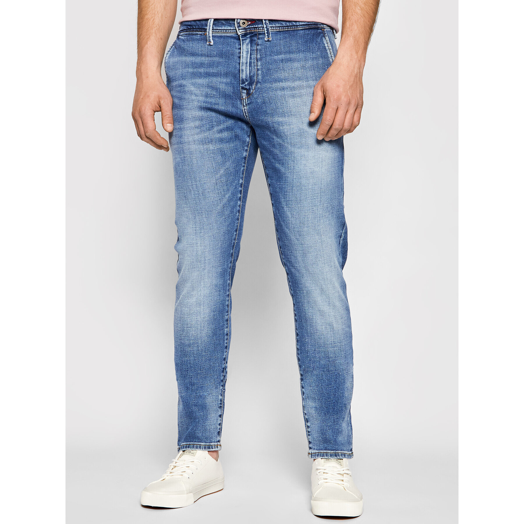 Pepe Jeans Blugi Jamey PM205896 Albastru Taper Fit - Pled.ro