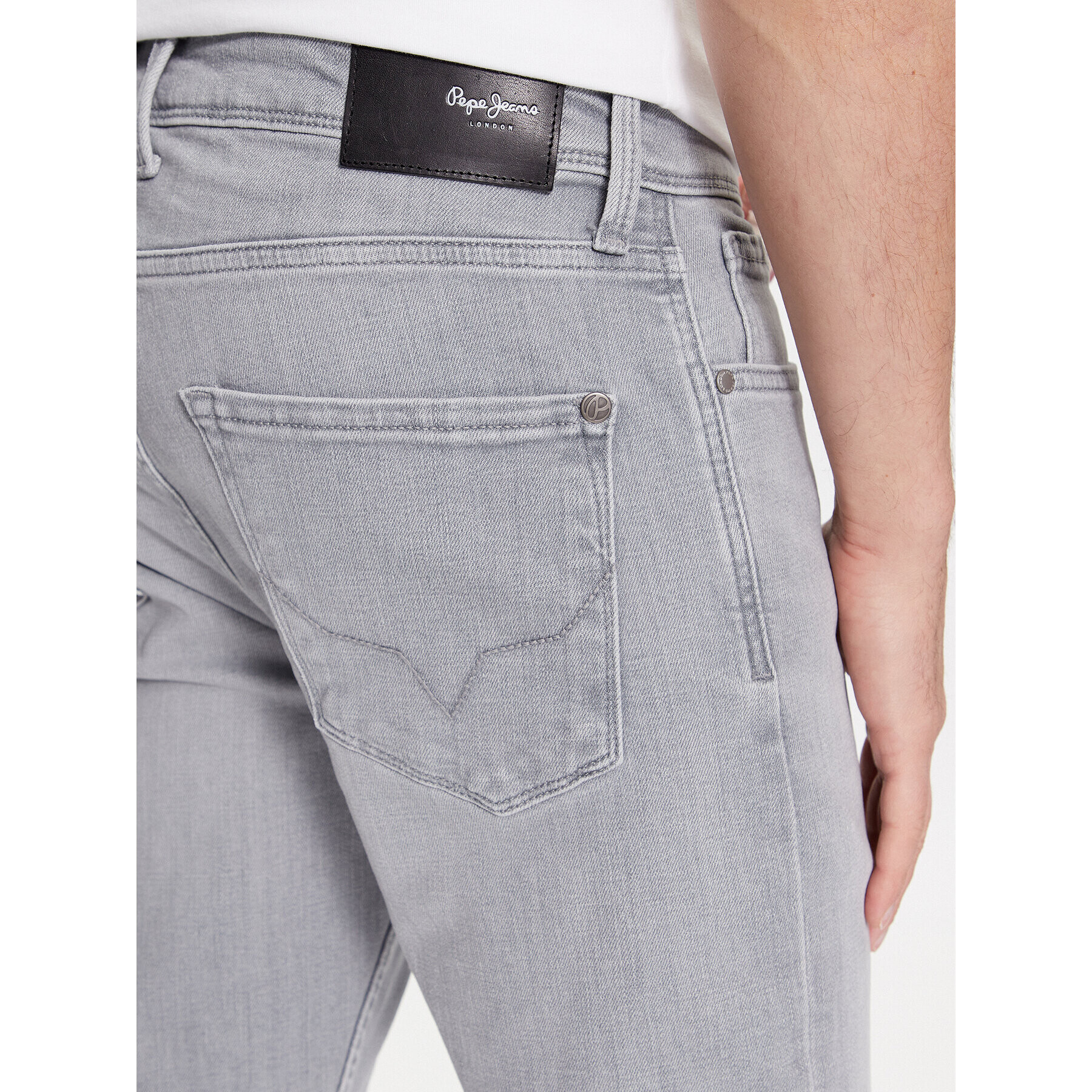 Pepe Jeans Blugi PM207387 Gri Skinny Fit - Pled.ro