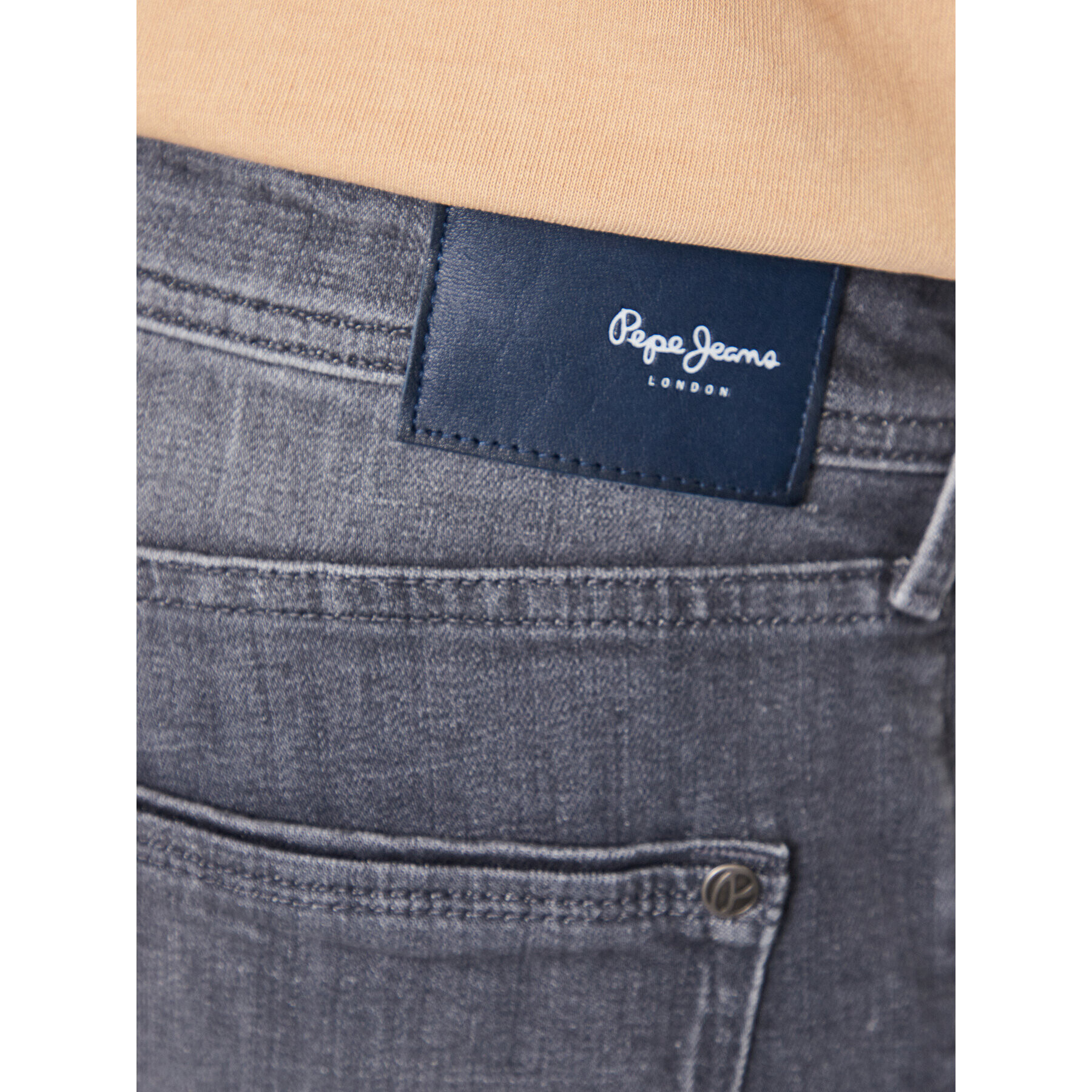 Pepe Jeans Blugi Stanley PM206326 Gri Taper Fit - Pled.ro