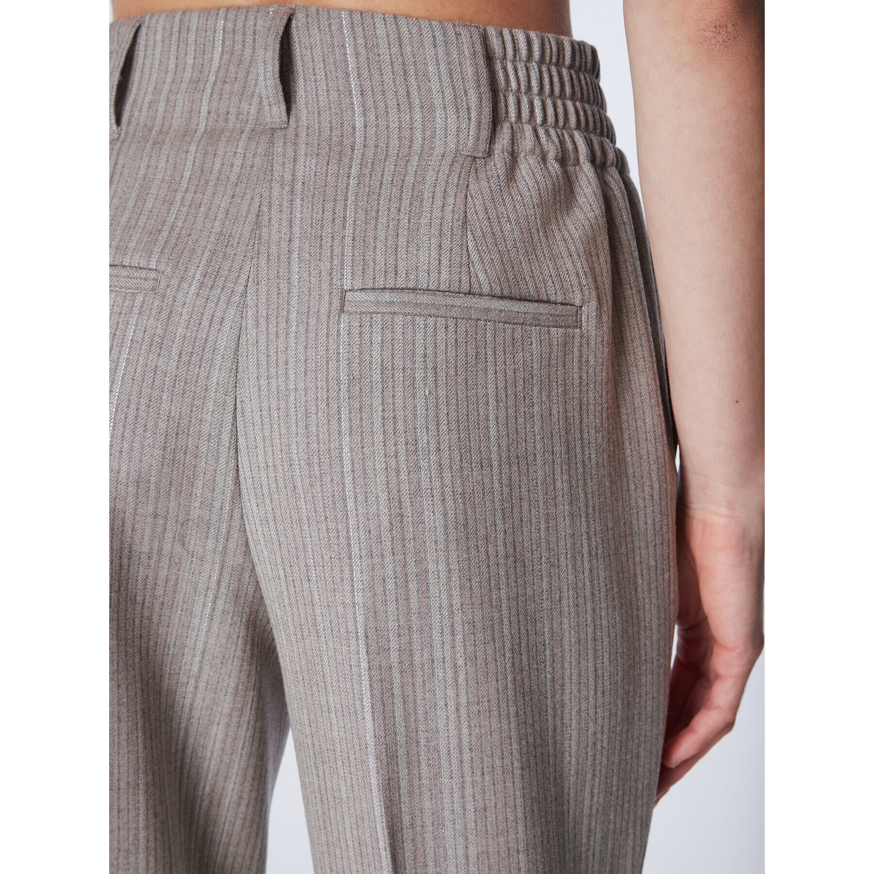 Peserico Pantaloni din material E04806 Bej Regular Fit - Pled.ro