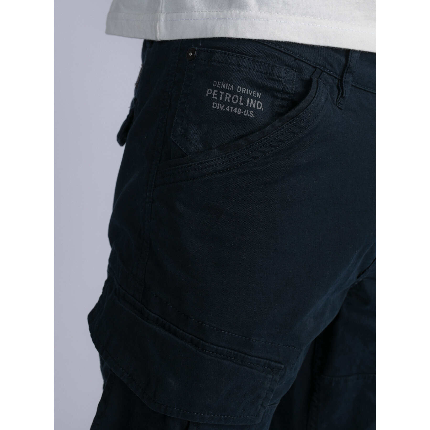 Petrol Industries Pantaloni din material M-3030-TRO581 Bleumarin Slim Fit - Pled.ro