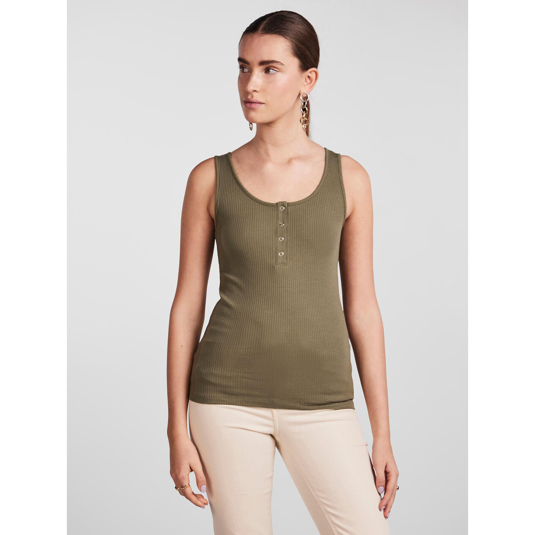 Pieces Top 17101438 Verde Slim Fit - Pled.ro