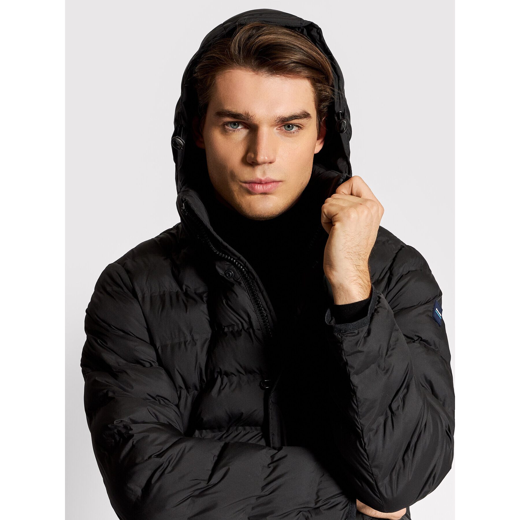 Pierre Cardin Geacă din puf 73400/000/4740 Negru Modern Fit - Pled.ro