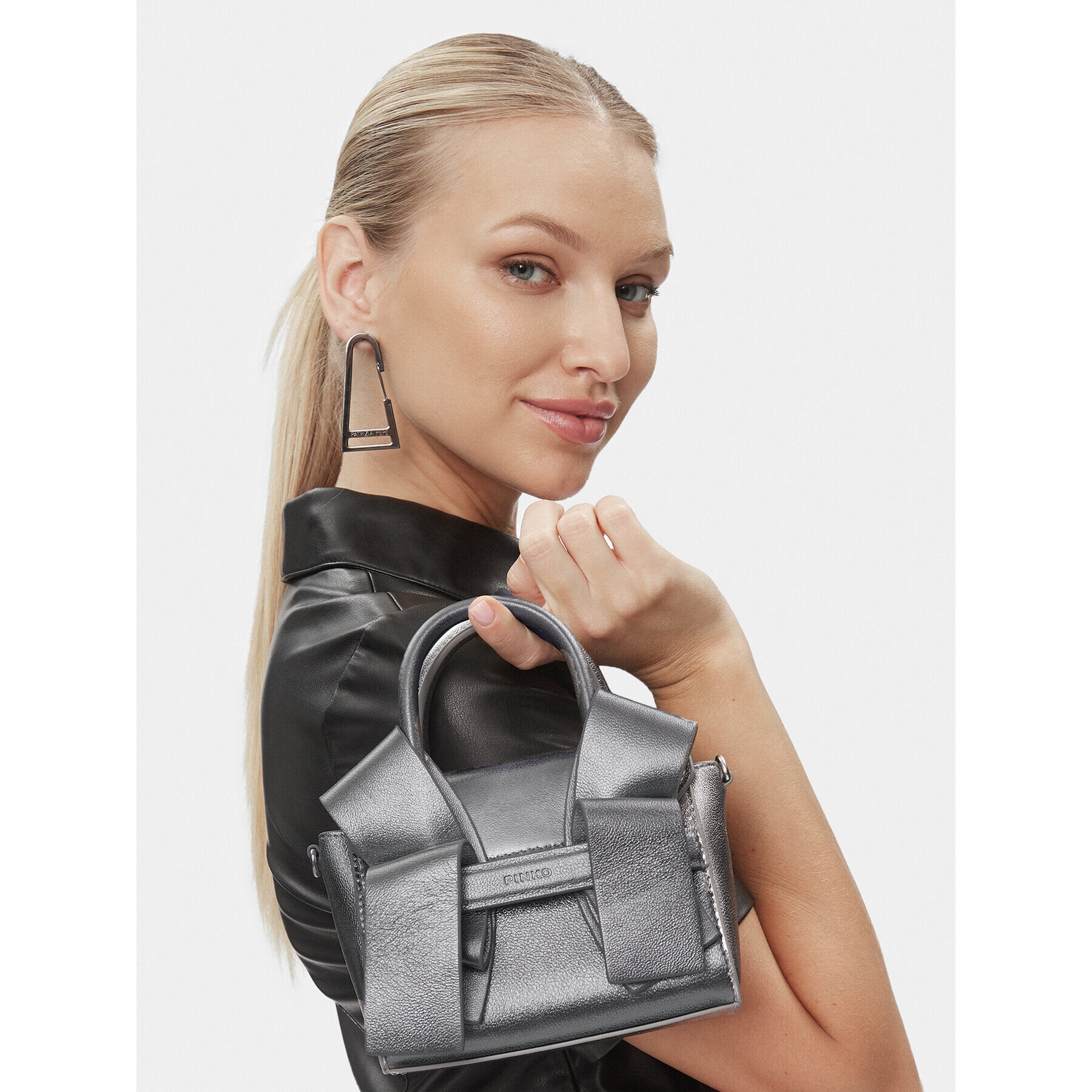 Pinko Geantă Aika Purse Baby AI 23-24 PLTT 100384 A0F8 Argintiu - Pled.ro